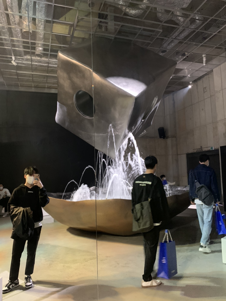 KREAM 프로필 이미지