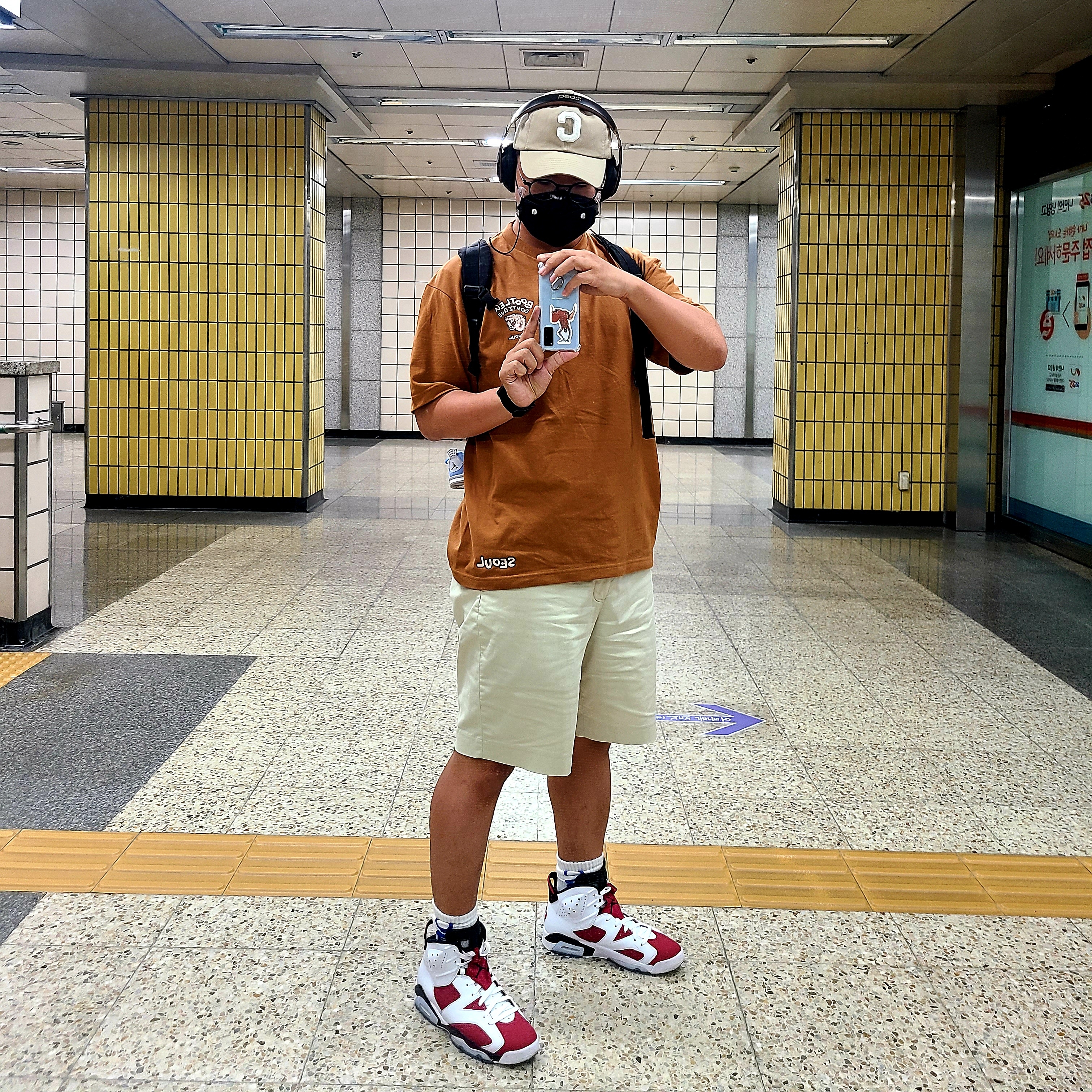 Jordan 6 Retro Carmine 2021 착용 스타일