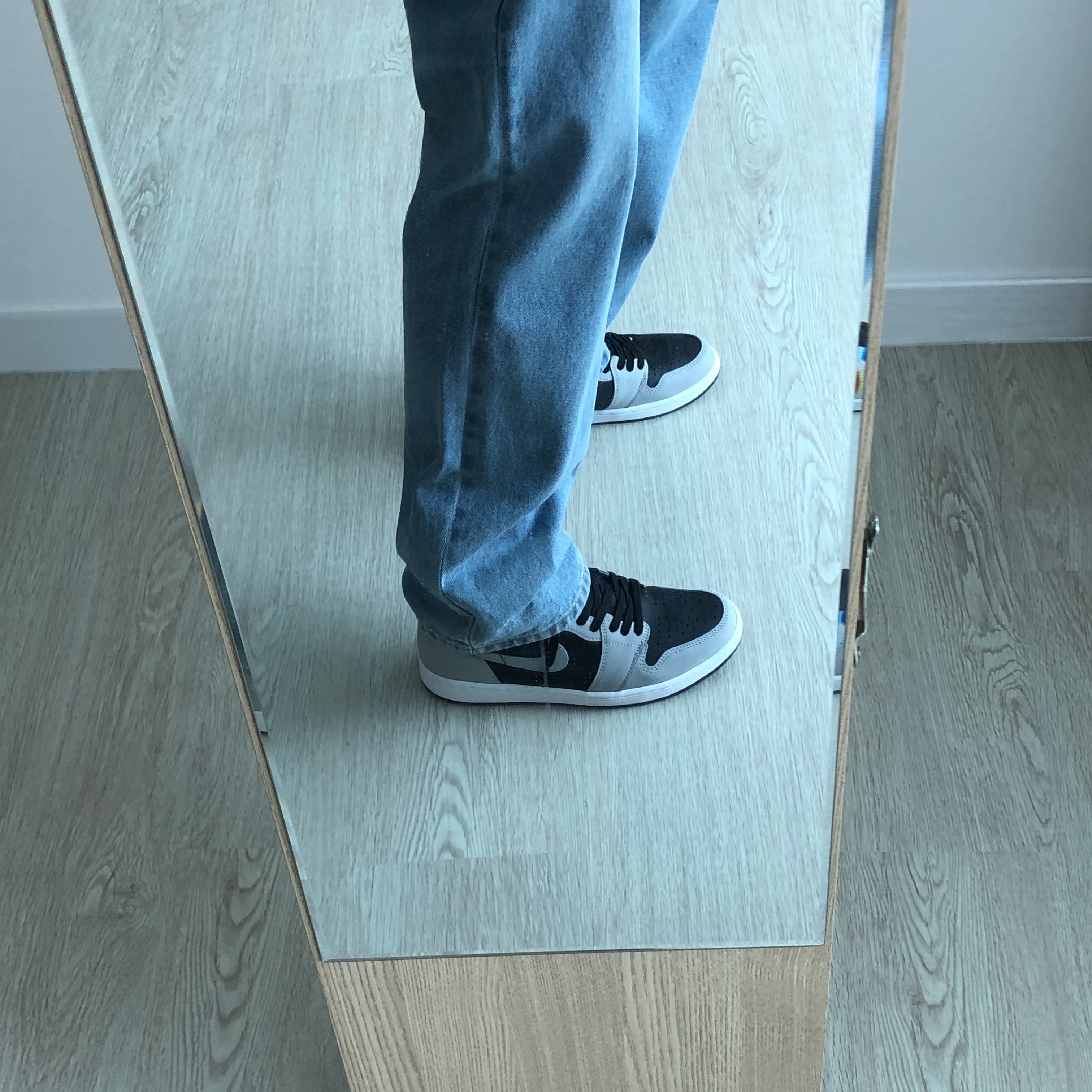 Jordan 1 Retro High OG Shadow 2.0 착용 스타일 - 2
