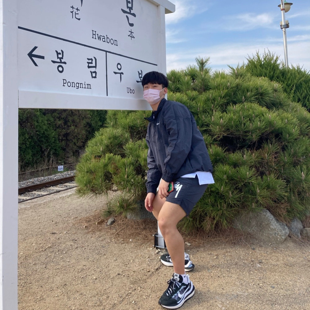 Nike x Sacai VaporWaffle Black White, Nike x Stussy Windrunner Jacket Off Noir 착용 스타일