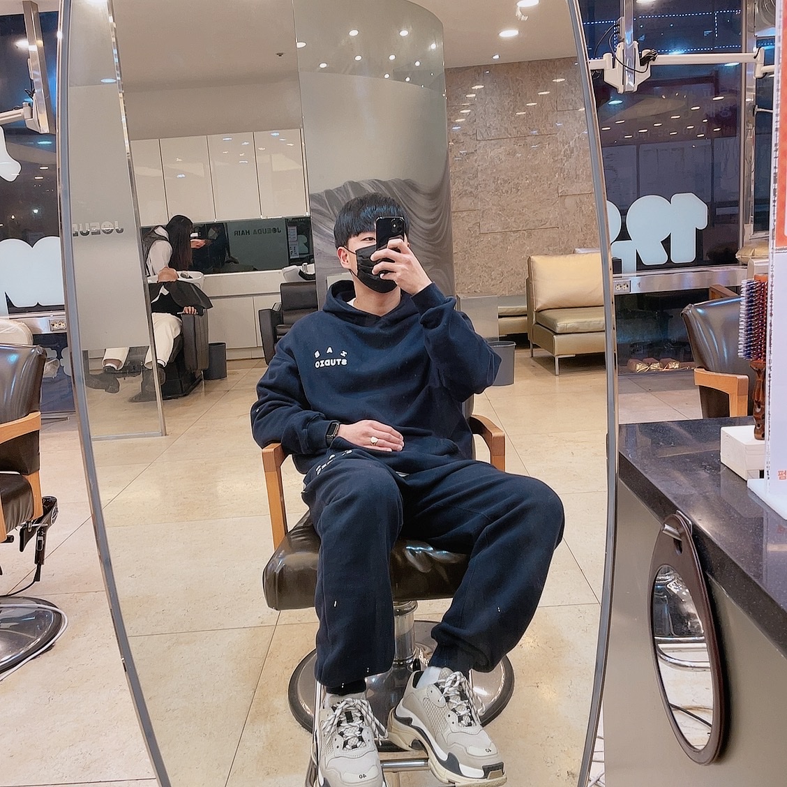 IAB Studio Hoodie Navy - 21SS, IAB Studio Sweatpants Navy - 21SS 착용 스타일