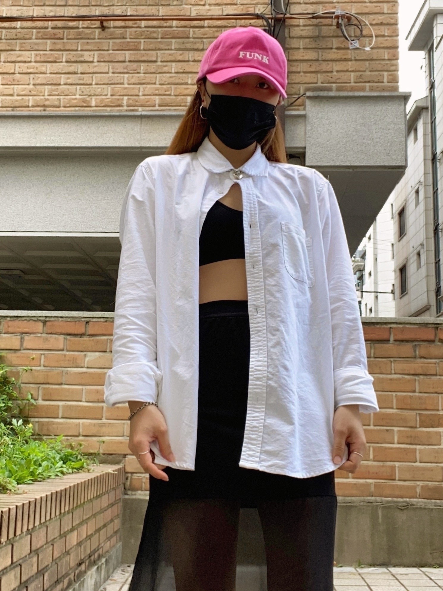(W) Nike x Off-White Vapor Street Black Laser Fuchsia 착용 스타일 - 2