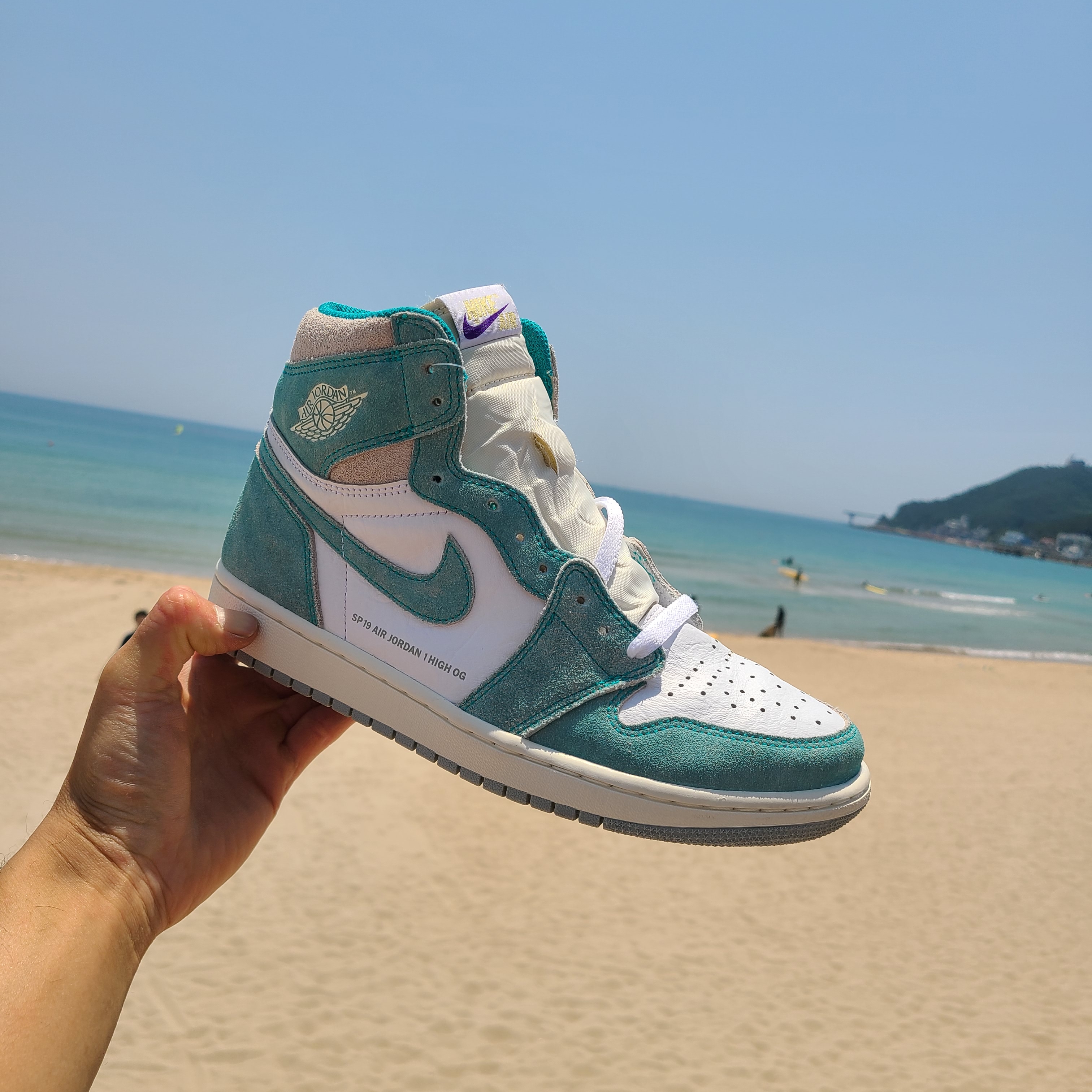 Jordan 1 Retro High OG Turbo Green 착용 스타일 - 1