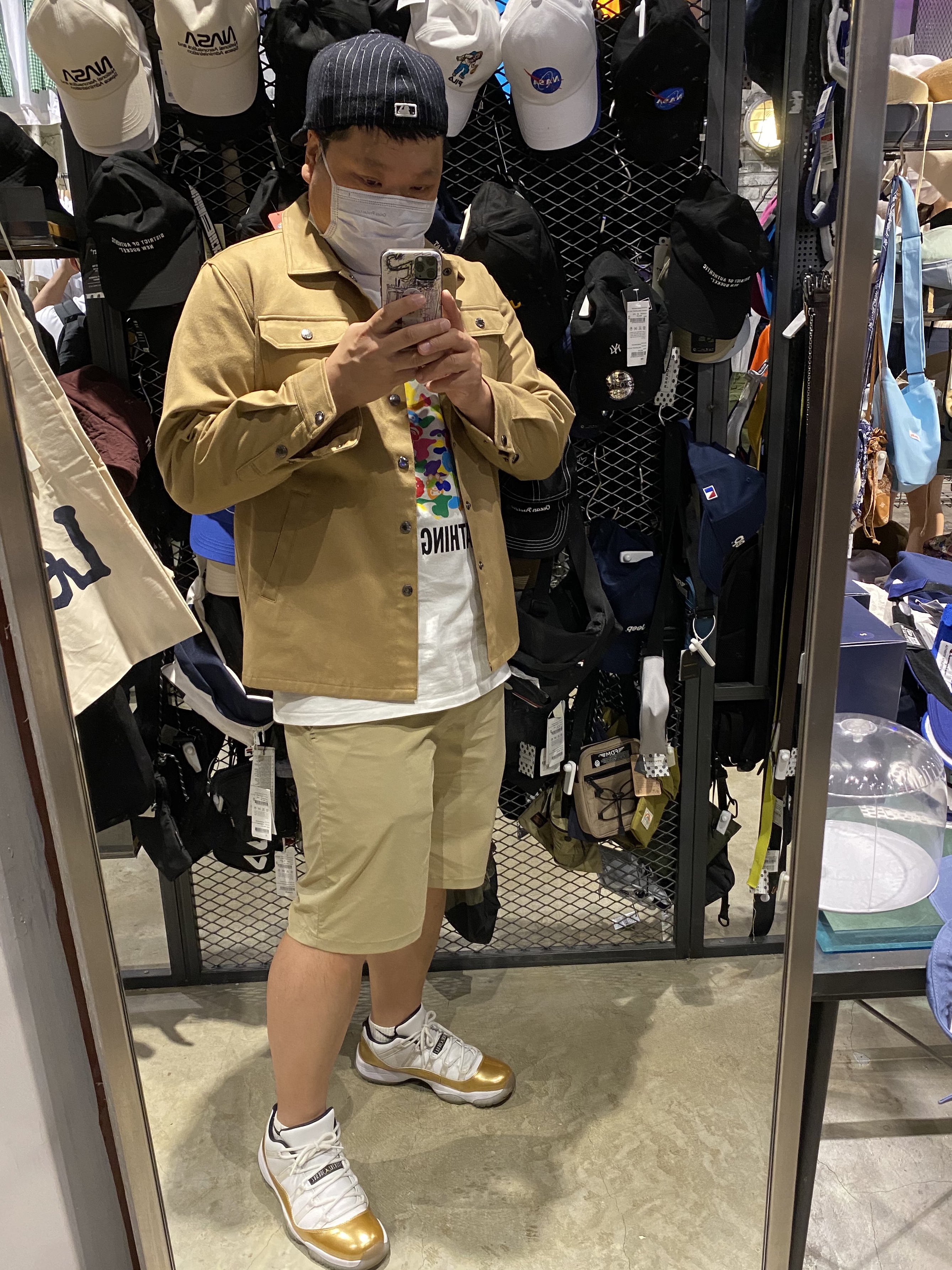 Jordan 11 Retro Low Closing Ceremony 착용 스타일