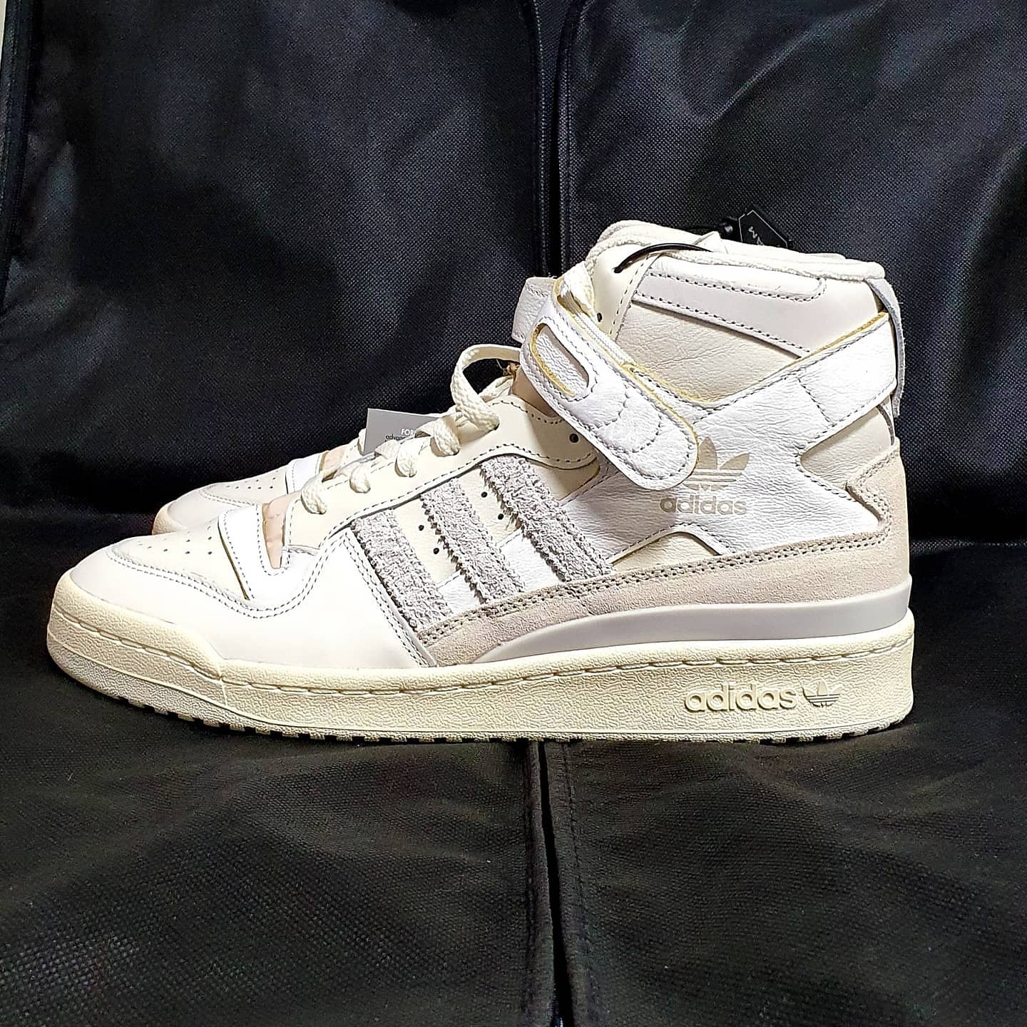 Adidas Forum 84 High Orbit Grey 착용 스타일 - 3