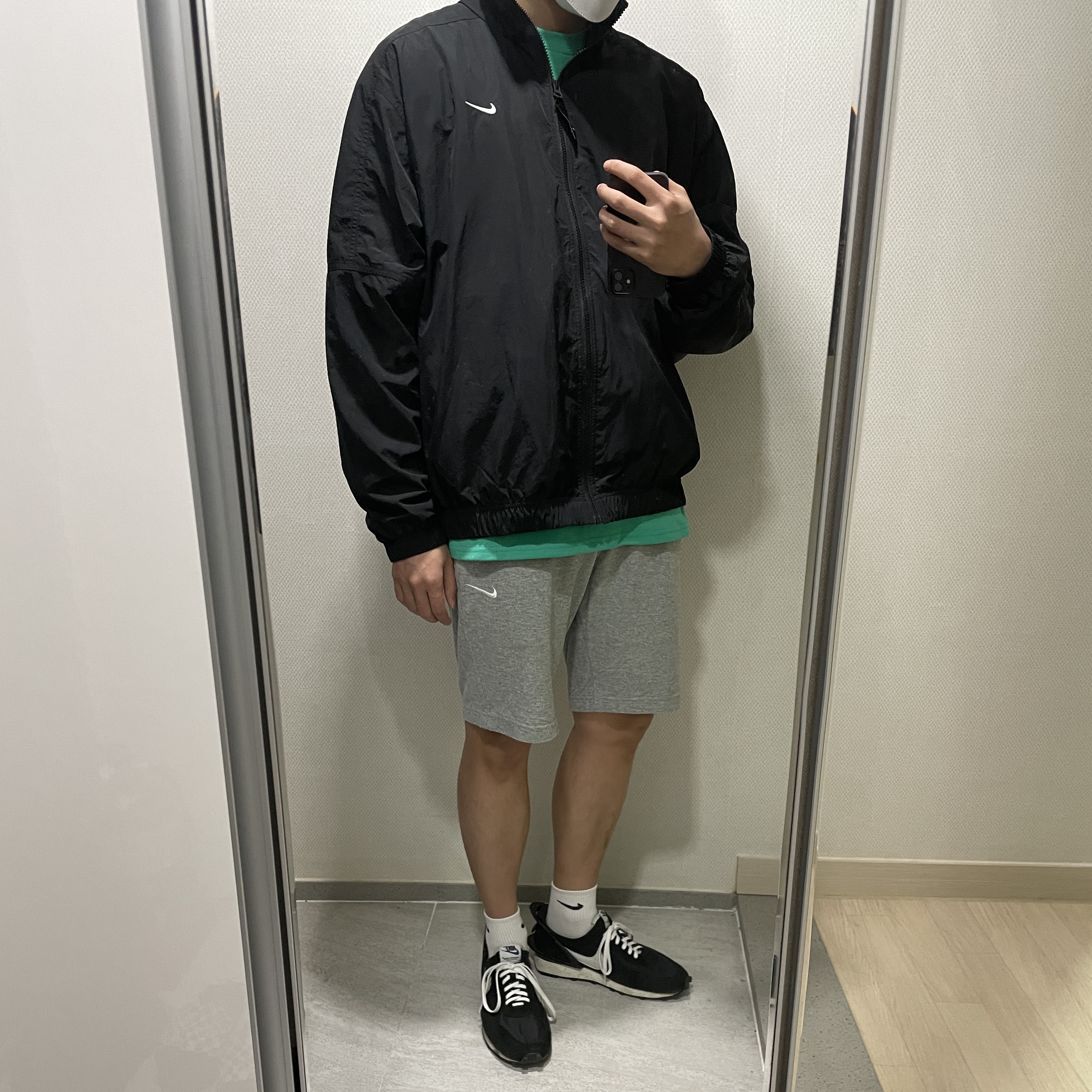 Nike x Undercover Daybreak Black, Nike M NRG Track Jacket Black 착용 스타일