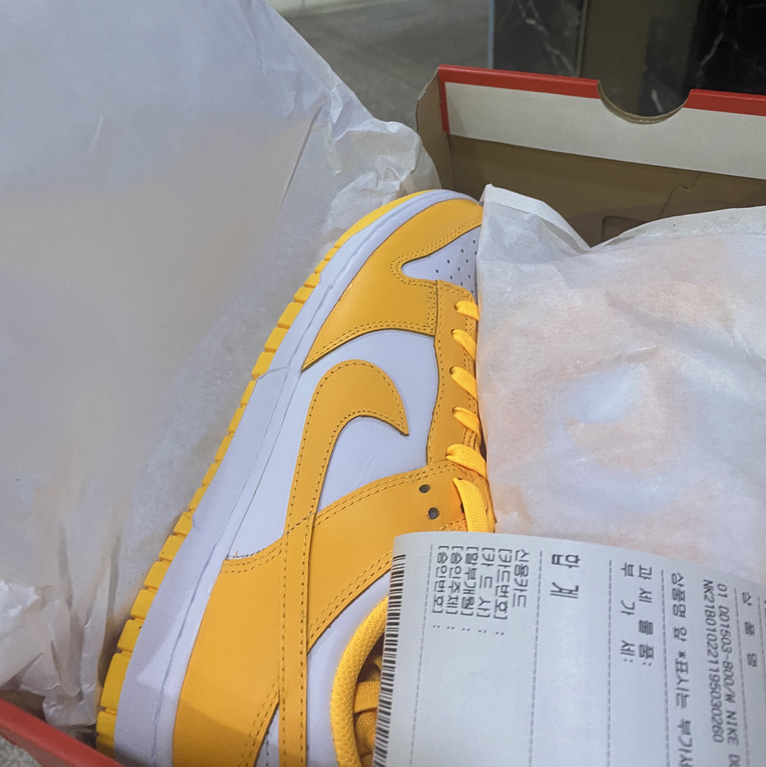 (W) Nike Dunk Low Laser Orange 착용 스타일