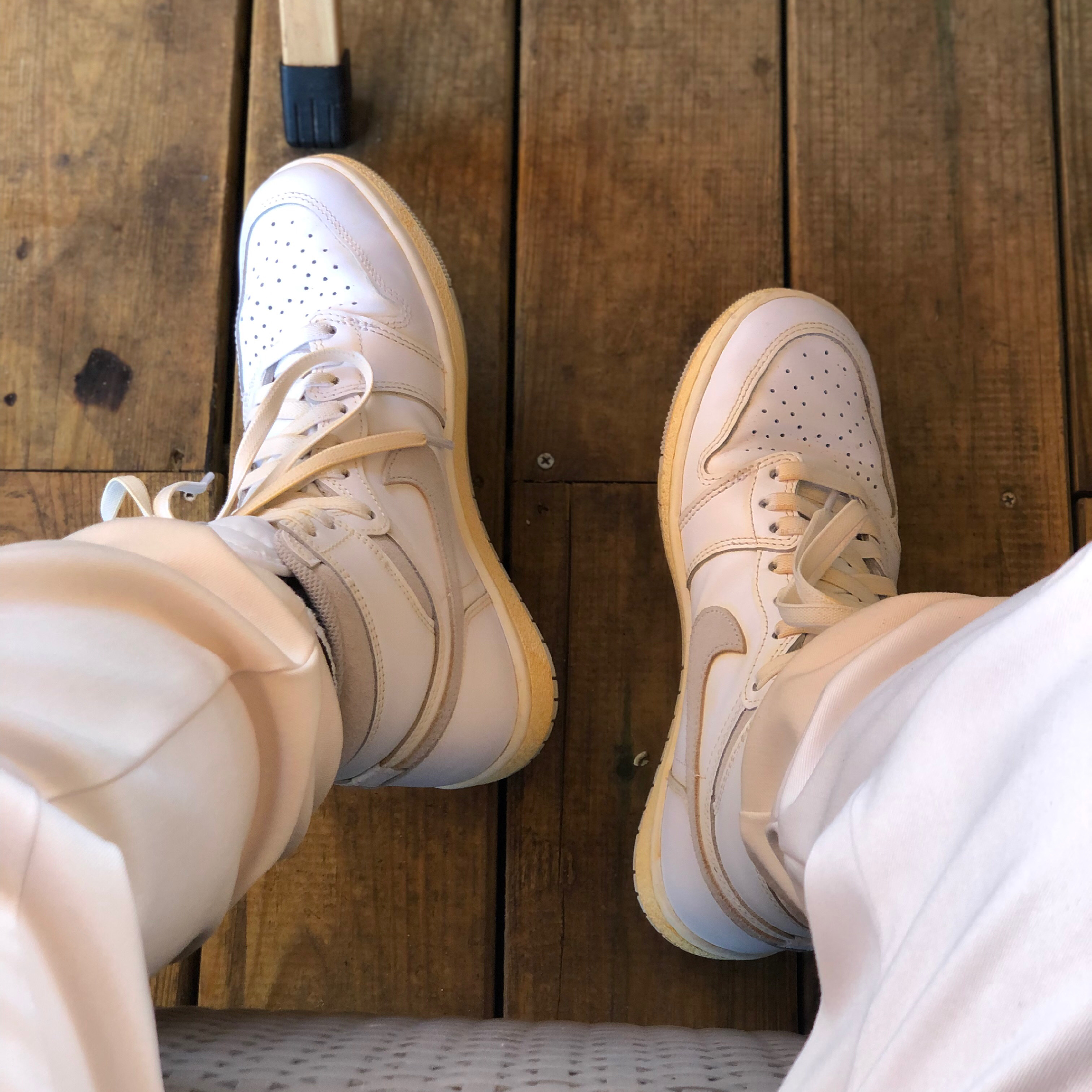 Jordan 1 High 85 Neutral Grey 착용 스타일