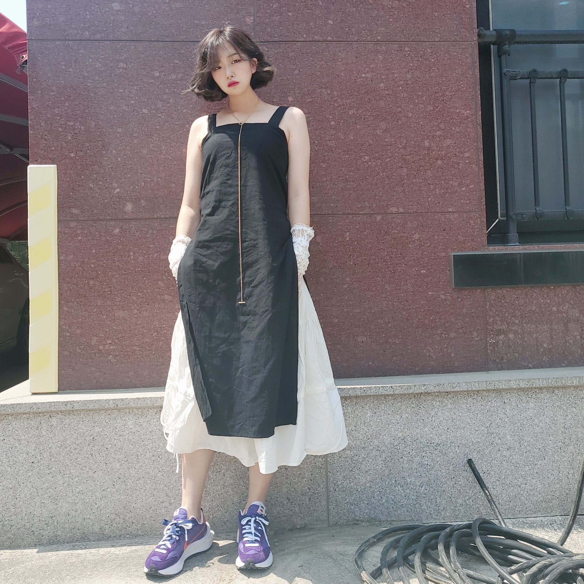 Nike x Sacai VaporWaffle Dark Iris 착용 스타일