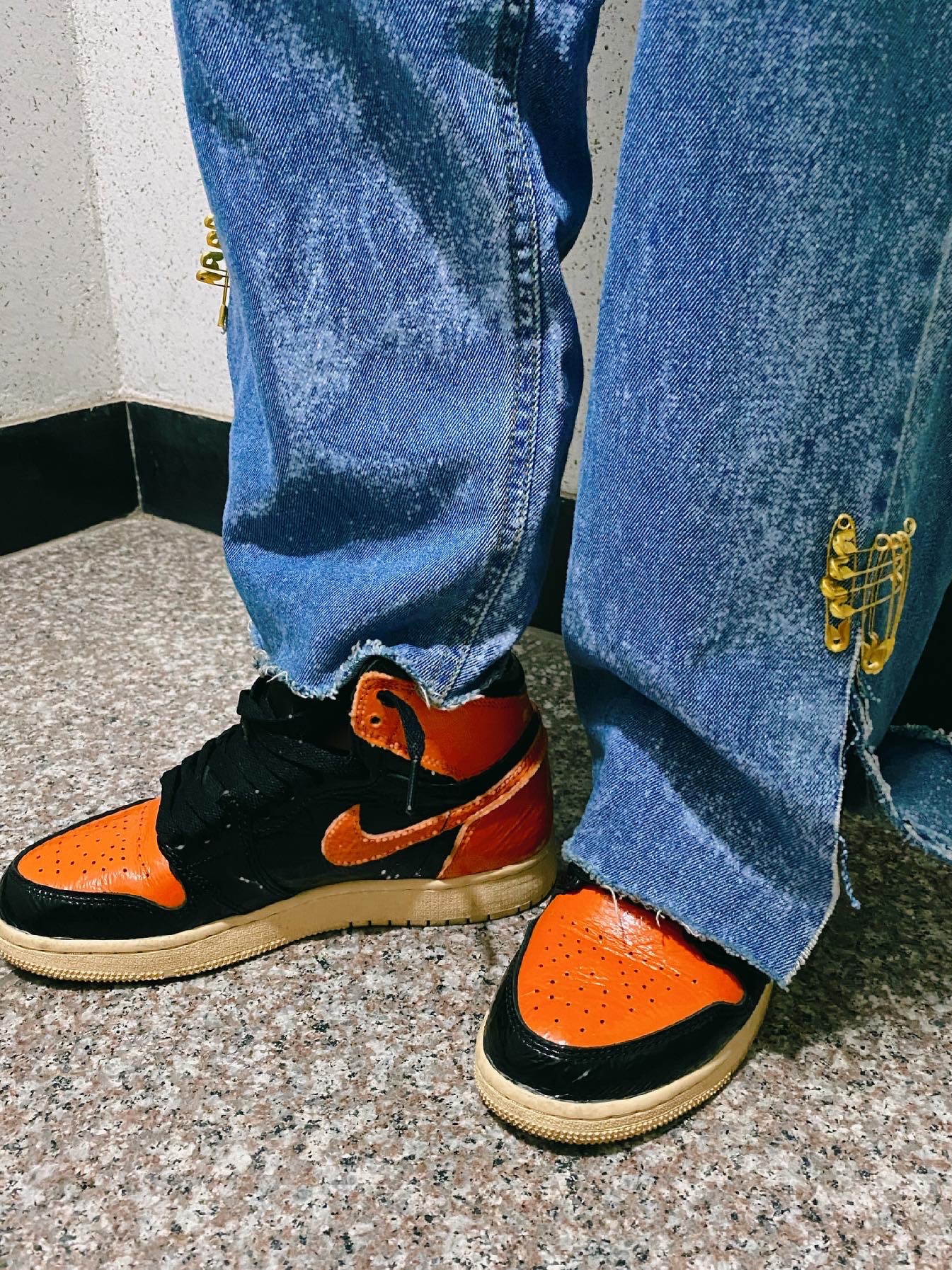 (GS) Jordan 1 Retro High OG Shattered Backboard 3.0 착용 스타일 - 5