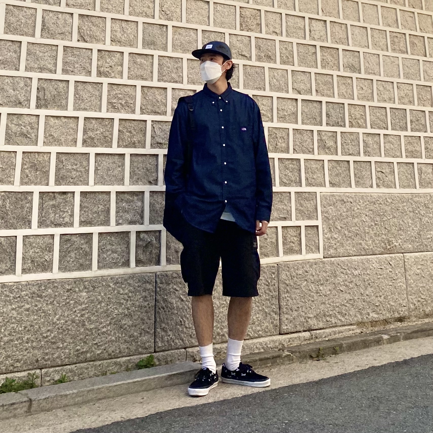 Vans Vault x WTAPS OG Era LX Black 착용 스타일 - 2