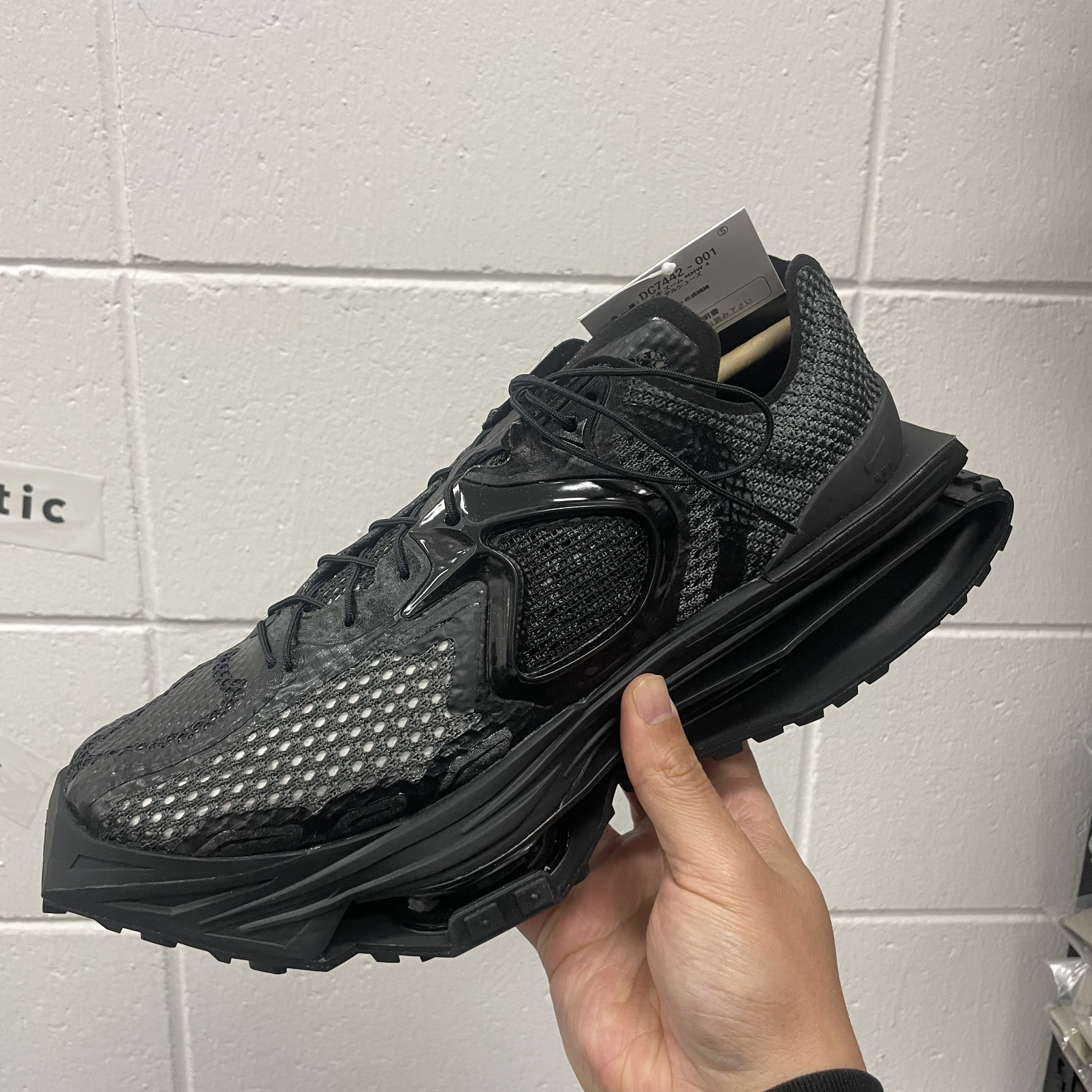 Nike x Matthew M Williams Zoom 004 Triple Black 착용 스타일