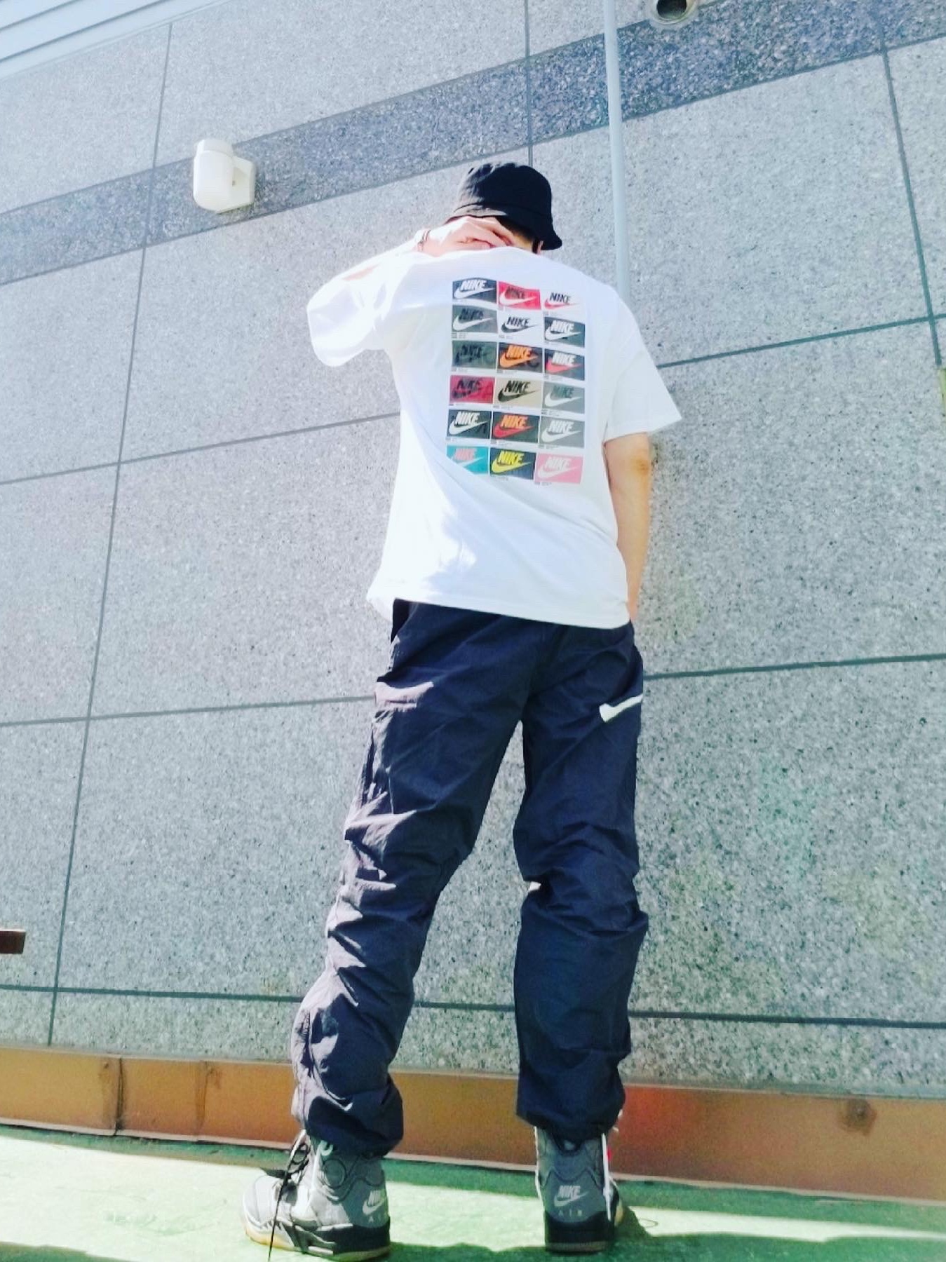 Jordan 5 x Off-White Retro SP Black Muslin, Nike x Stussy Beach Pants Off Noir 착용 스타일 - 2