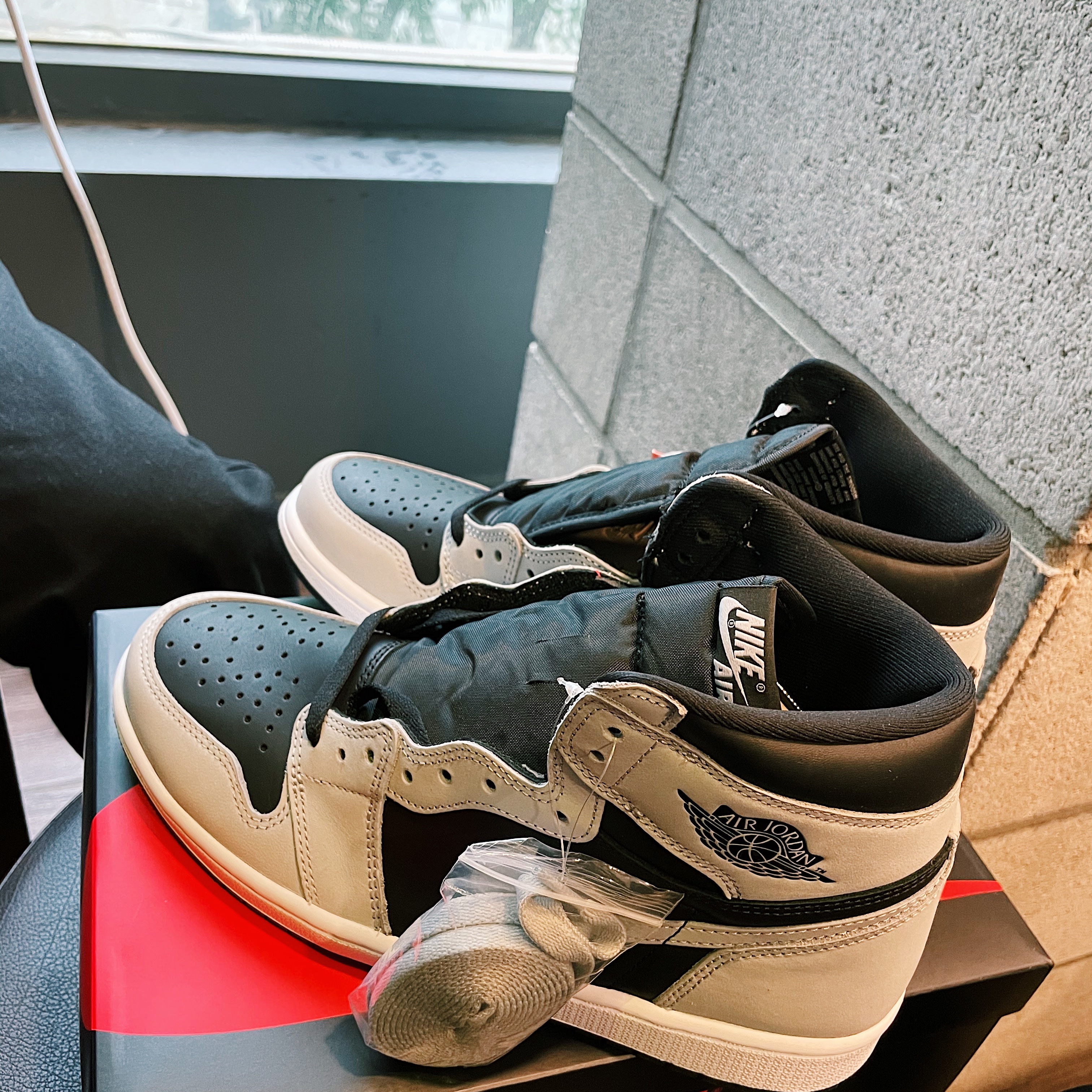 Jordan 1 Retro High OG Shadow 2.0 착용 스타일
