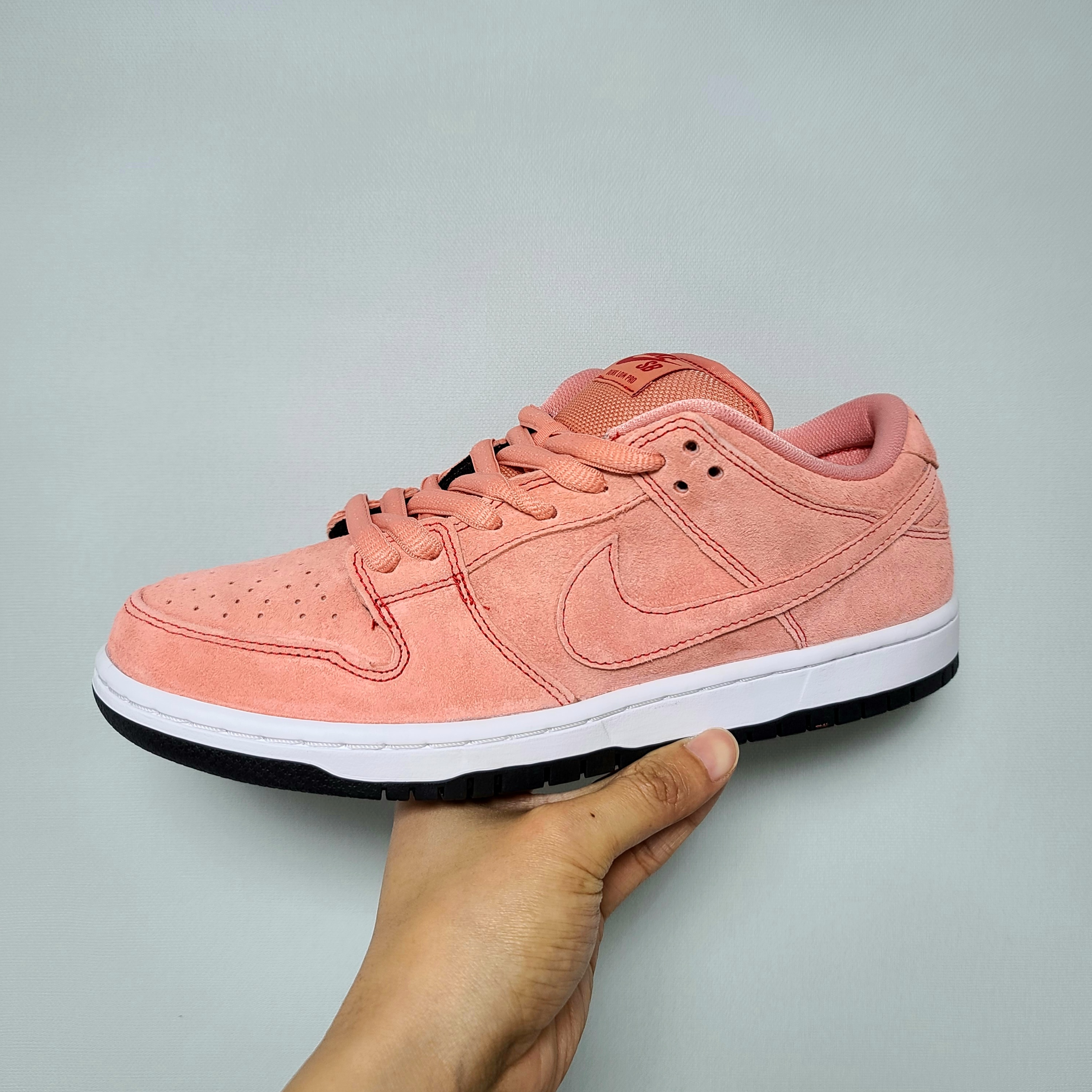 Nike SB Dunk Low Pro Pink Pig 착용 스타일 - 2