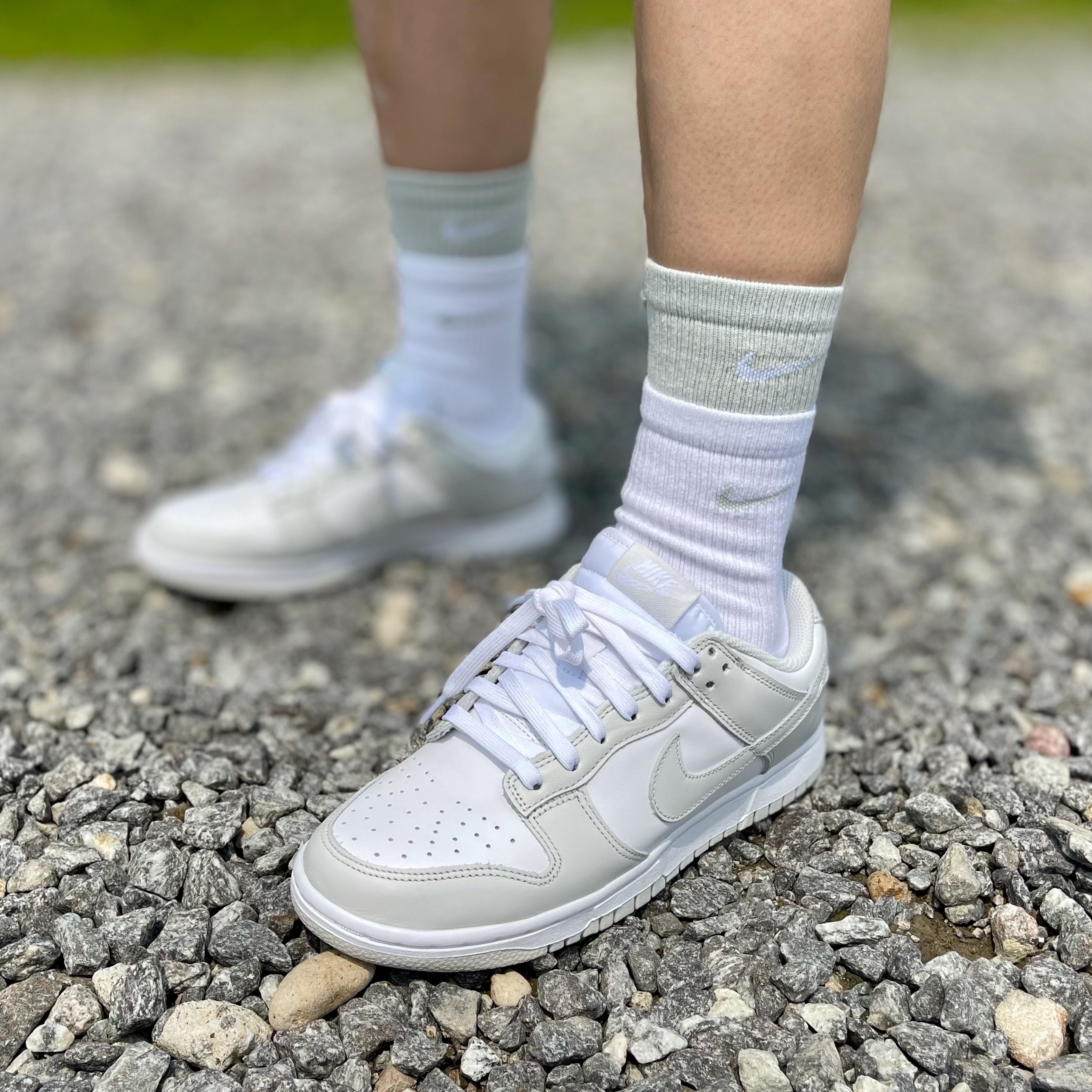 (W) Nike Dunk Low Photon Dust 착용 스타일