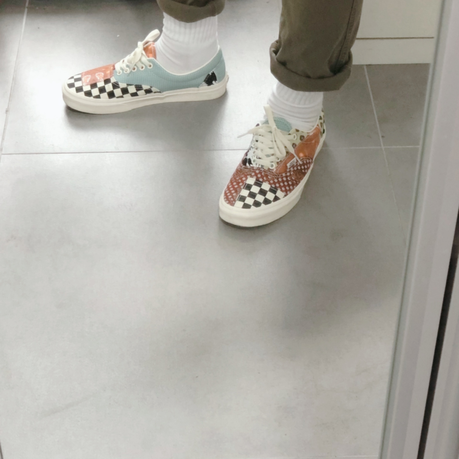 Vans Era Tiger Patchwork 착용 스타일 - 2