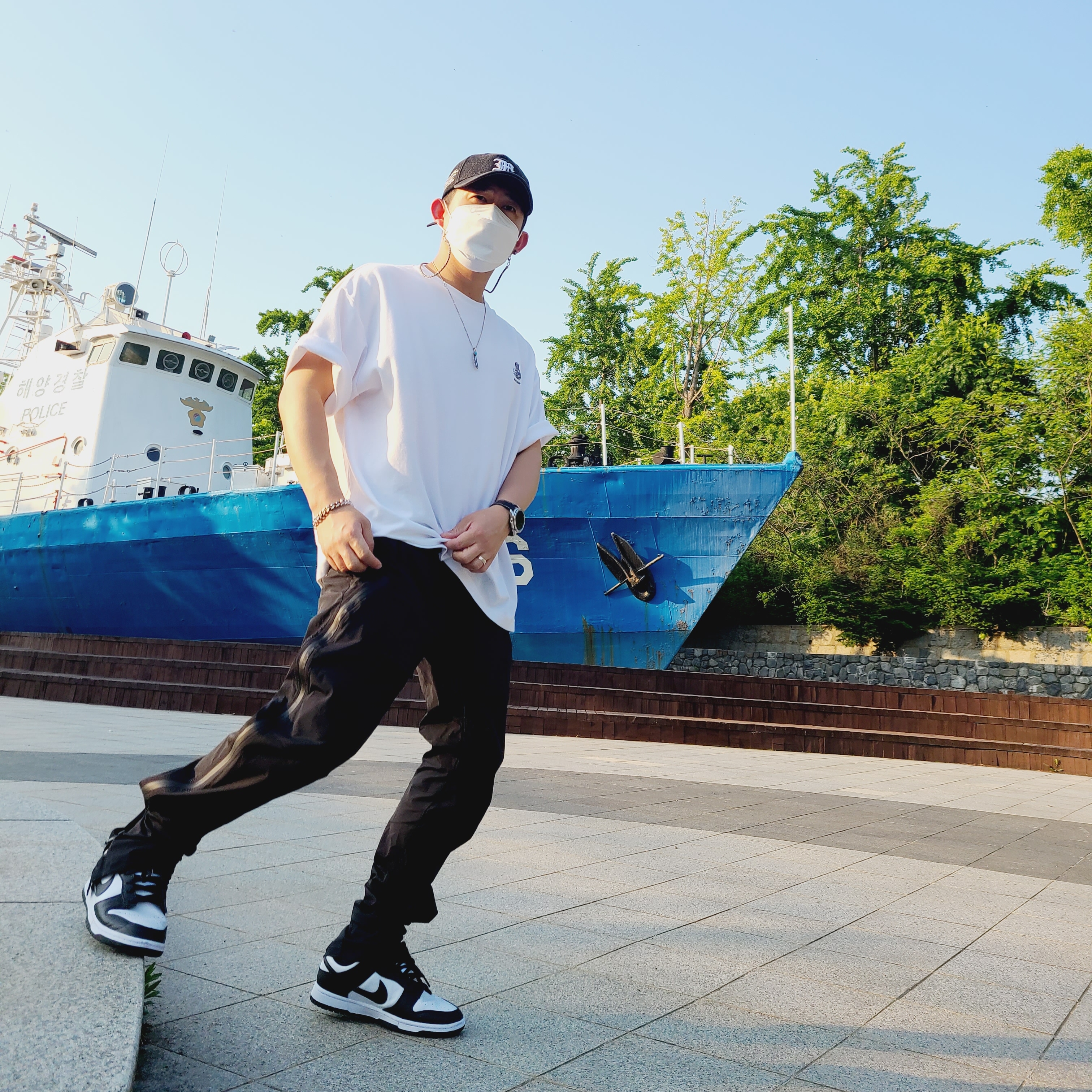 Nike Dunk Low Retro Black 착용 스타일