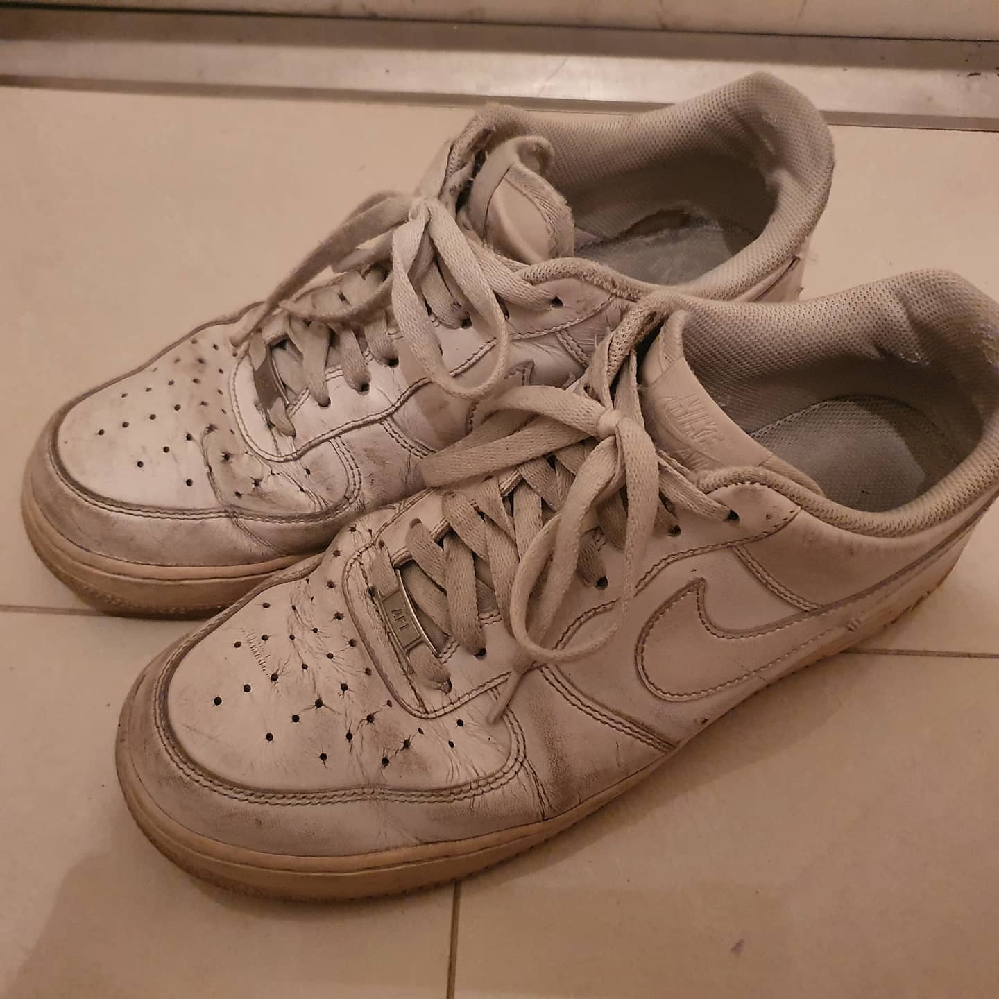 Nike Air Force 1 '07 Low White 착용 스타일 - 3