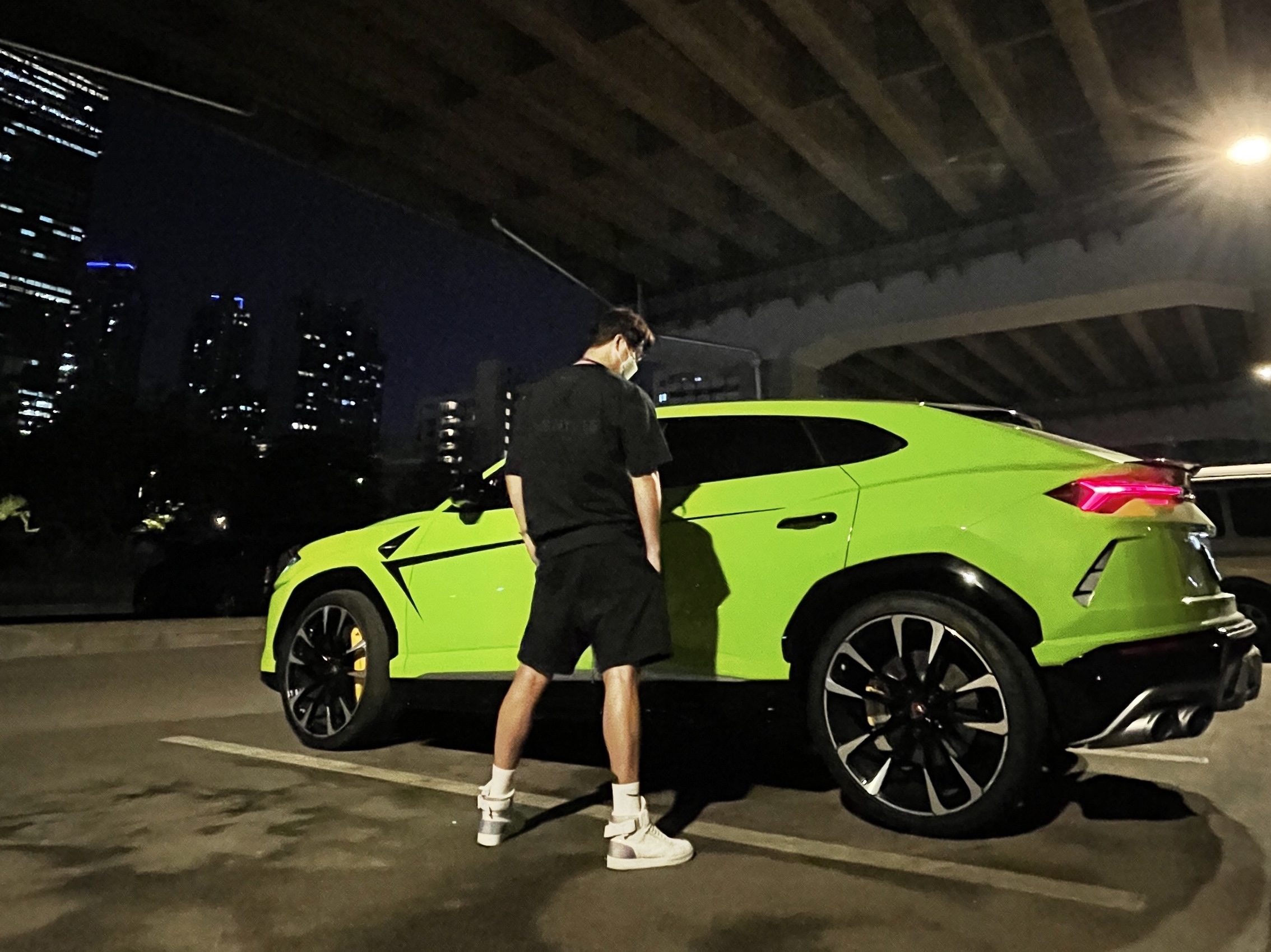 Essentials T-Shirt Black - 21SS, Essentials Sweatshorts Black - 21SS 착용 스타일