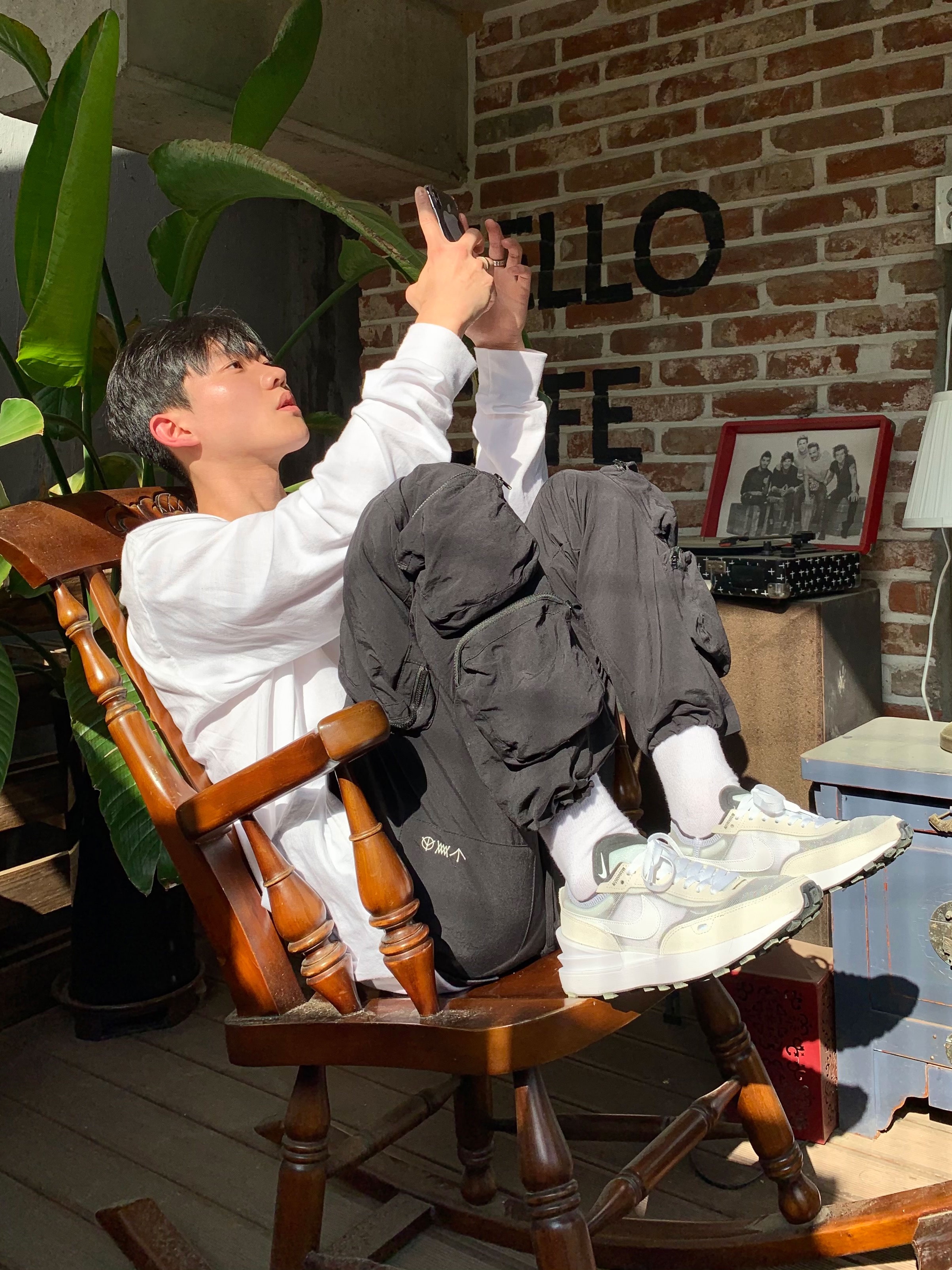 Nike Waffle One Infinite Lilac 착용 스타일 - 3