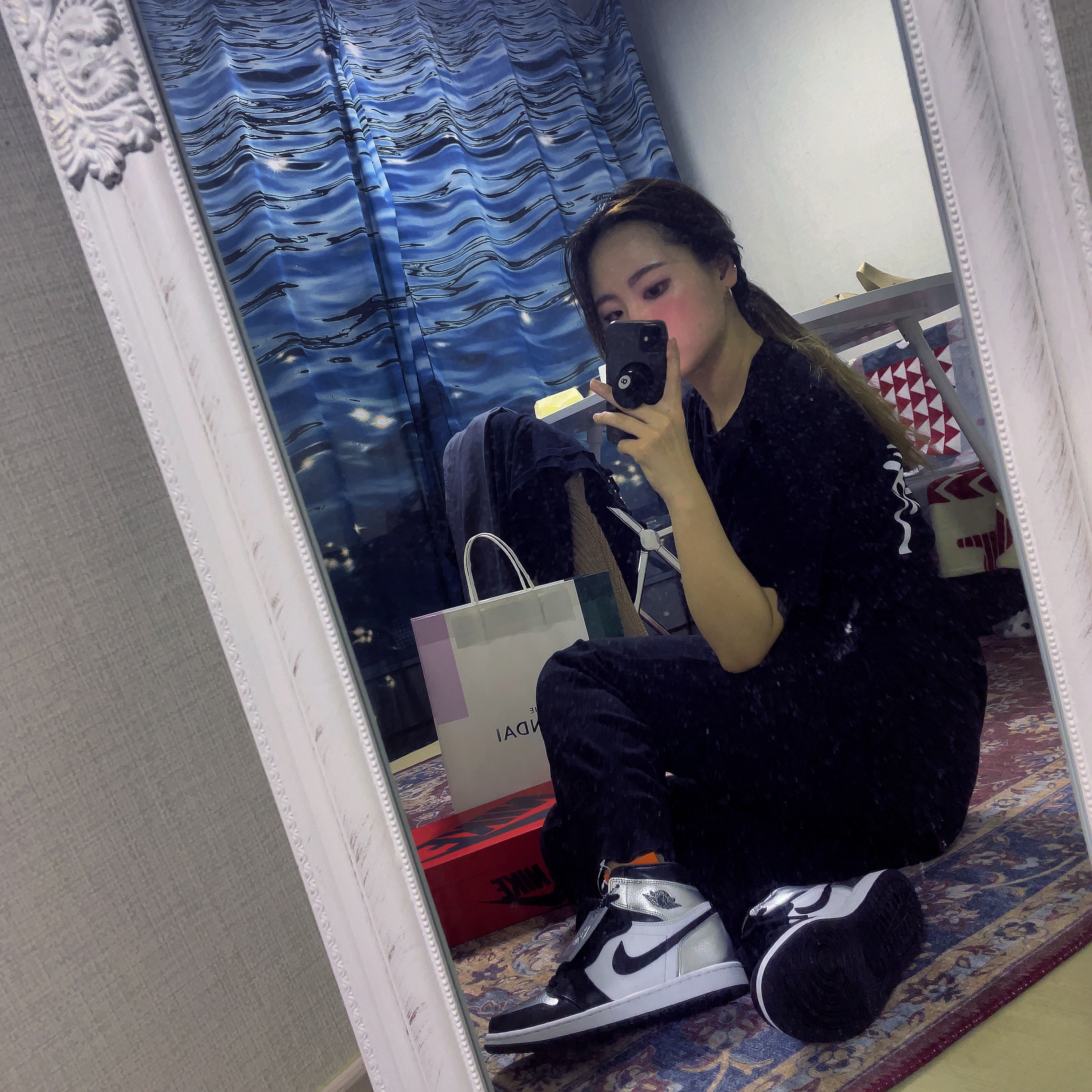 (W) Jordan 1 Retro High OG Silver Toe 착용 스타일