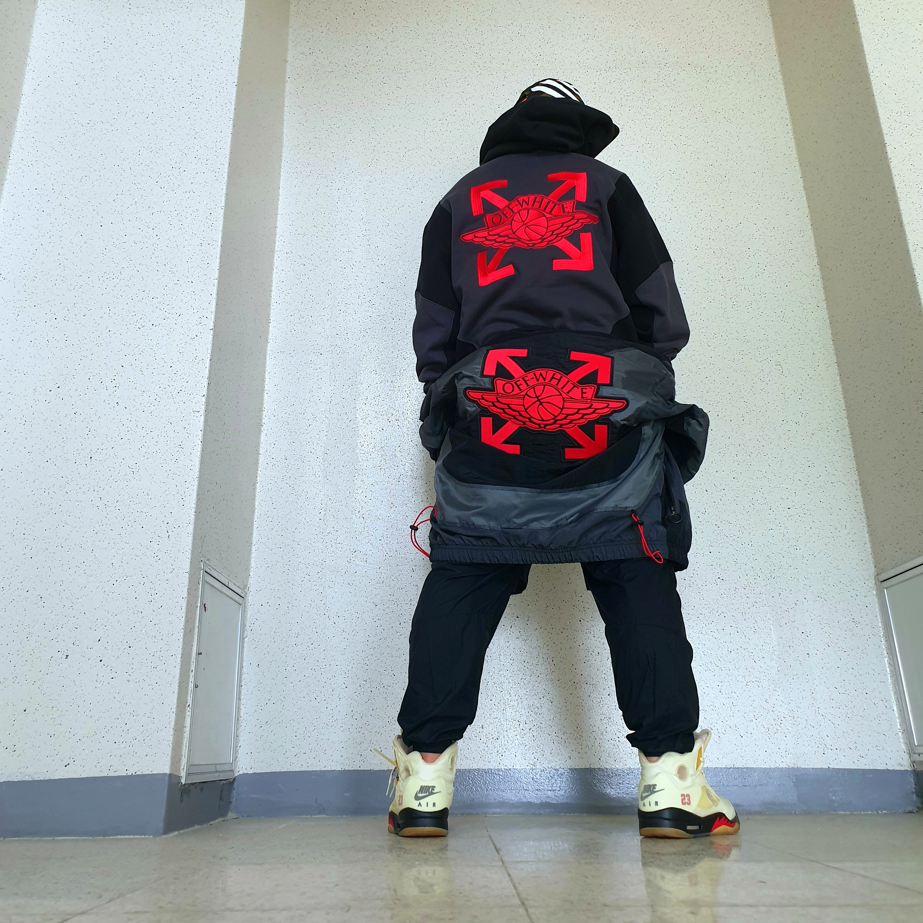 Jordan x Off-White Woven Jacket Black - US/EU, Jordan x Off-White Fleece Pullover Hoodie Black - US/EU 착용 스타일 - 1
