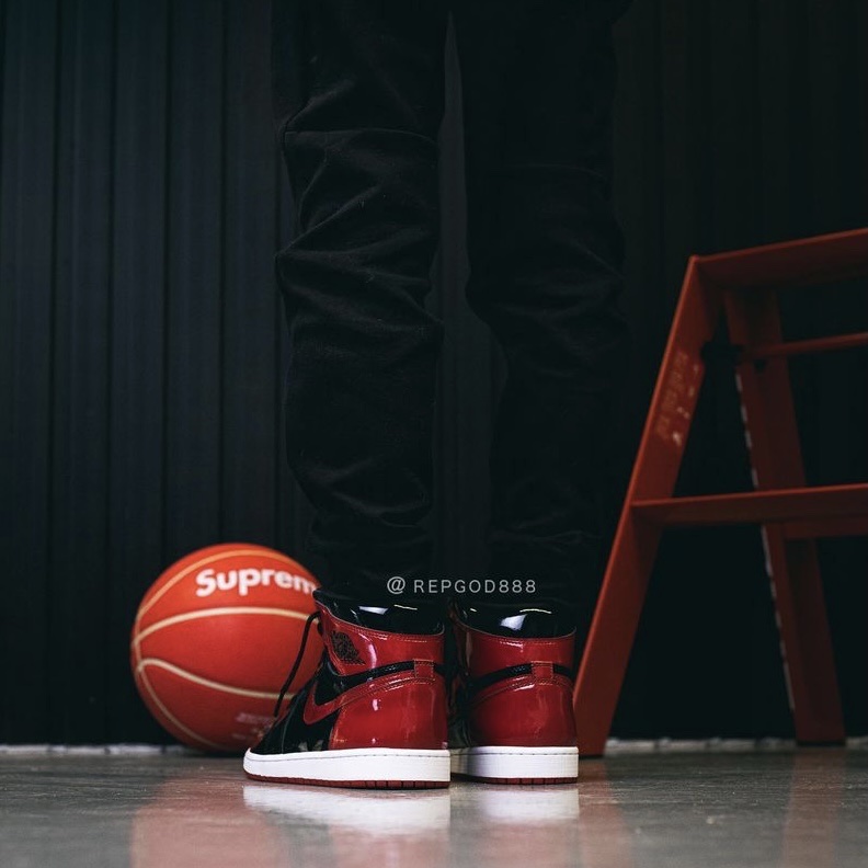 Jordan 1 Retro High OG Bred Banned 2016, Jordan 1 Retro High OG Bred 2013 착용 스타일 - 4