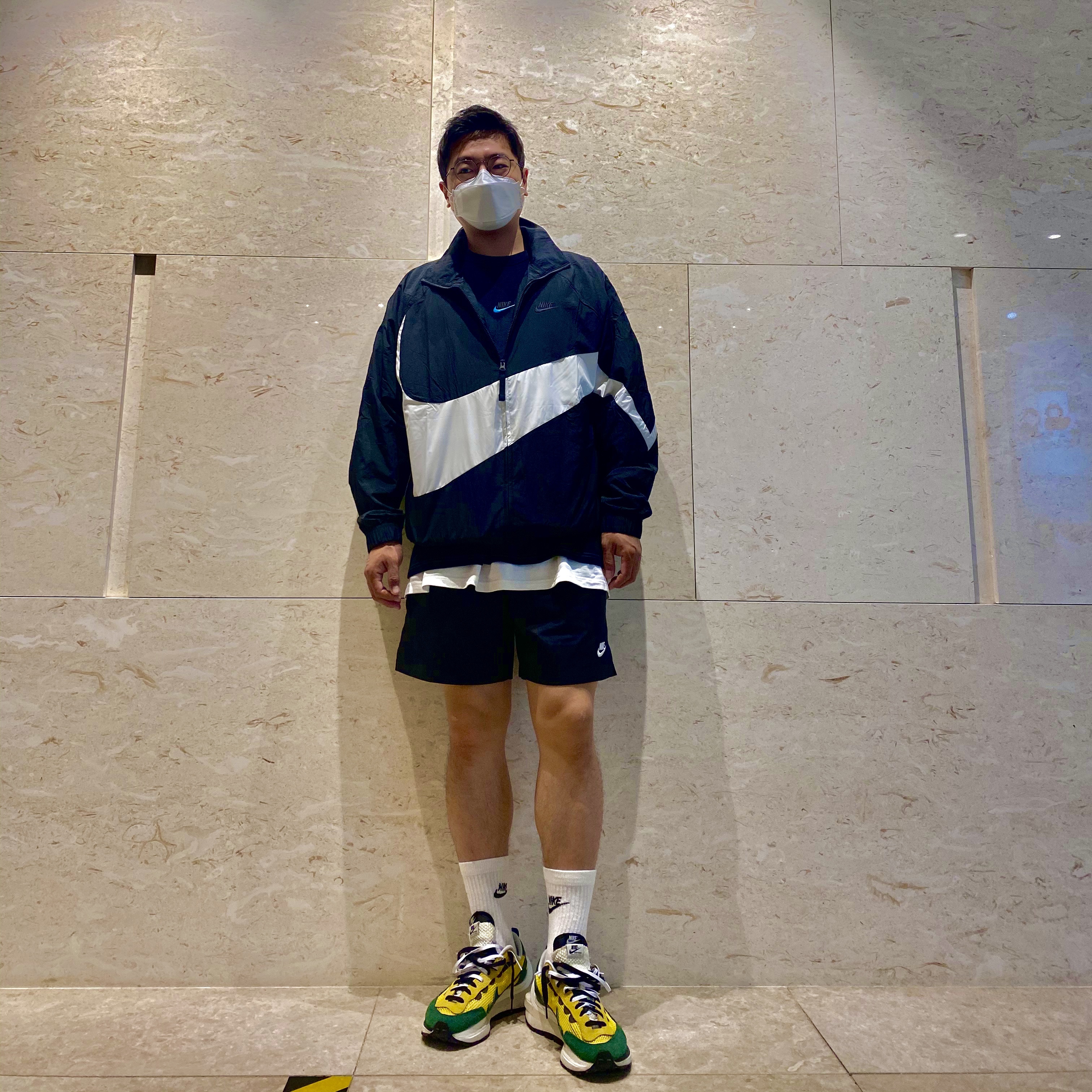 Nike x Sacai VaporWaffle Tour Yellow & Gorge Green Sail 착용 스타일