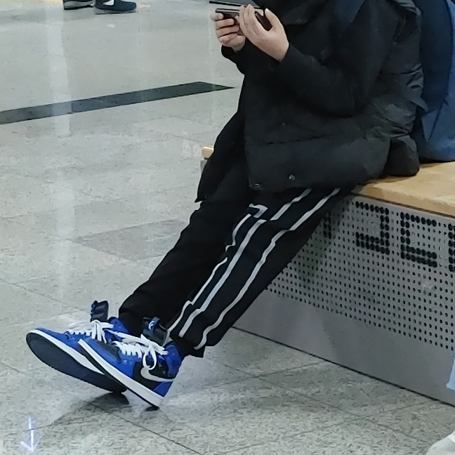 (W) Jordan 1 Zoom Air CMFT SE Sisterhood 착용 스타일