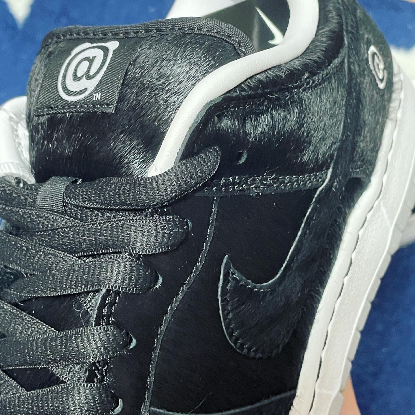 Nike x Medicom Toy SB Dunk Low BE@RBRICK 착용 스타일 - 4