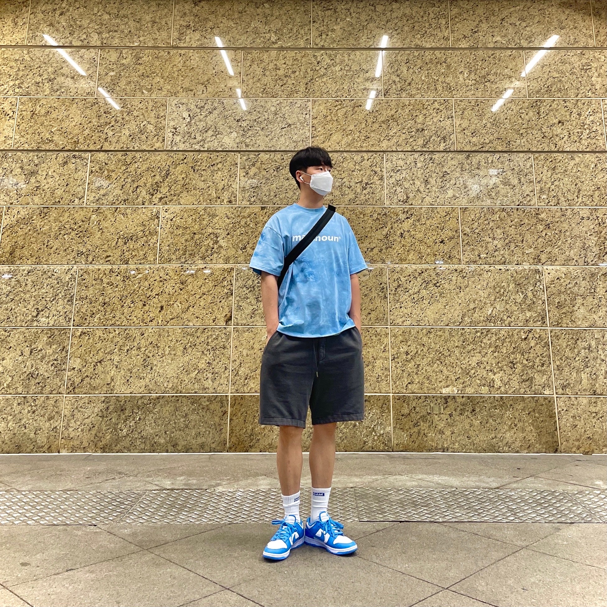 Nike Dunk Low Retro University Blue 착용 스타일