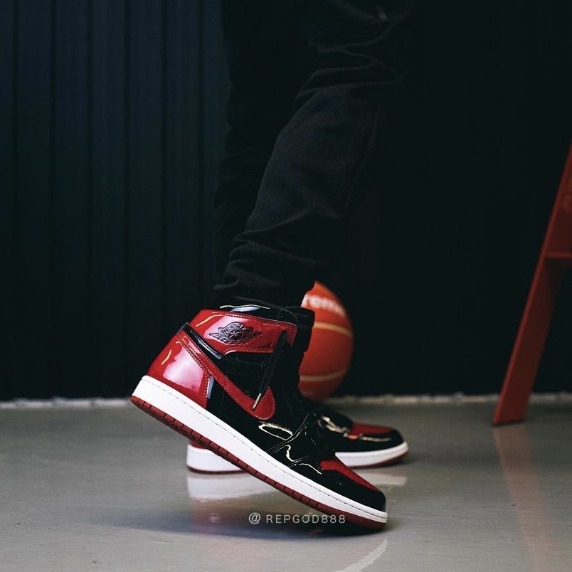 Jordan 1 Retro High OG Bred Banned 2016, Jordan 1 Retro High OG Bred 2013 착용 스타일 - 3