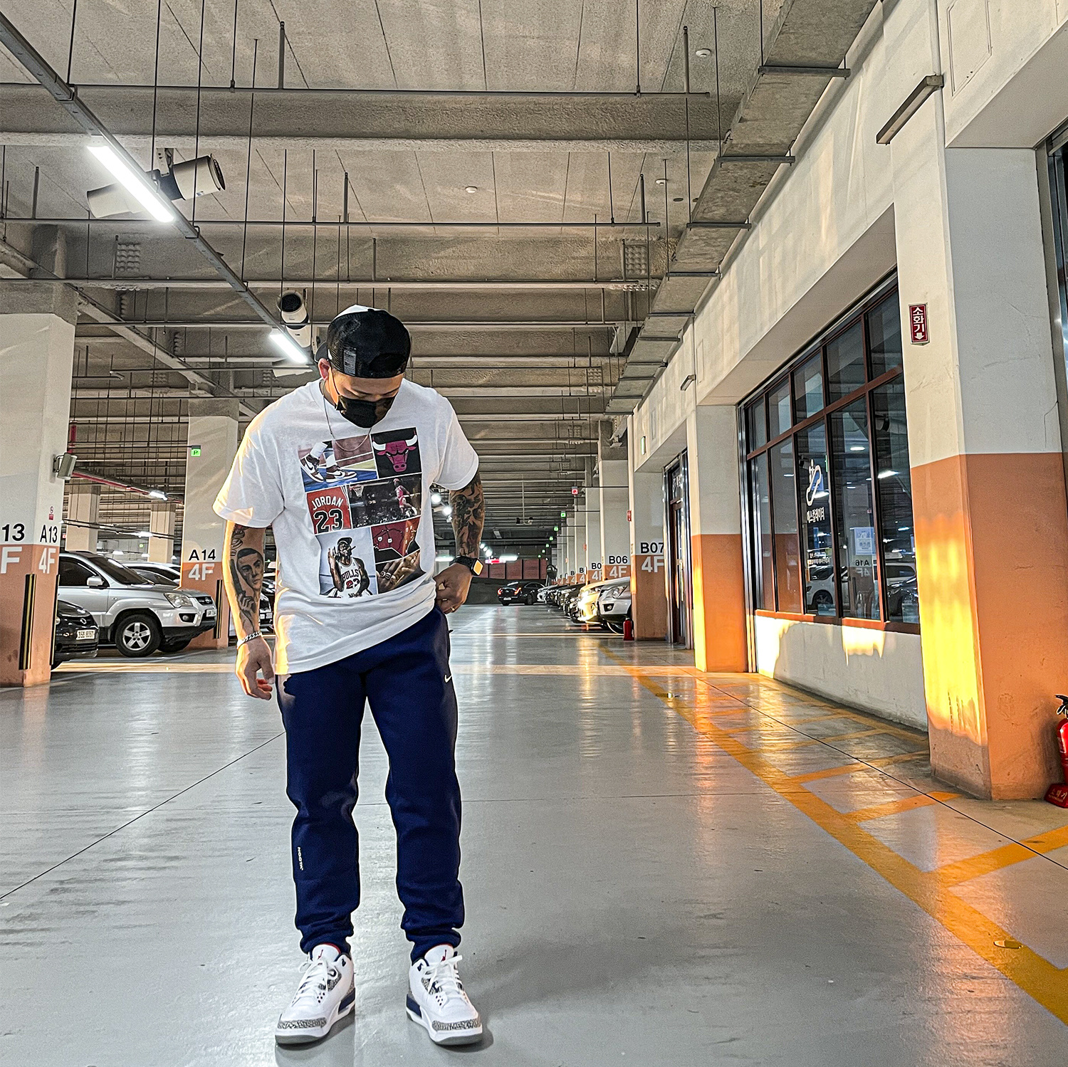 Jordan 3 Retro OG True Blue 2016, Nike x Drake Nocta Cardinal Stock Essential Fleece Pants Navy - US/EU 착용 스타일 - 1