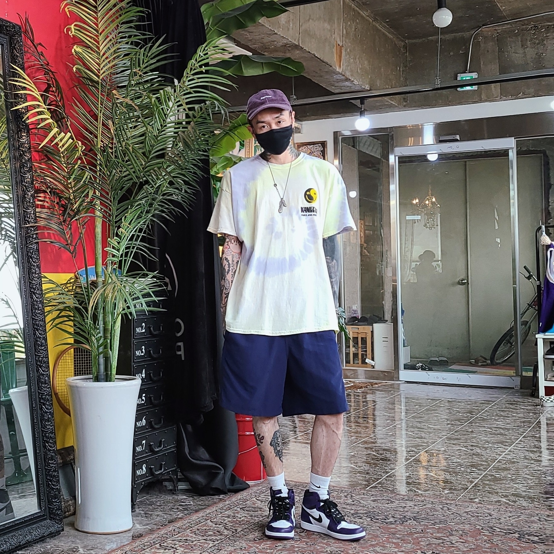 Supreme Ripple Corduroy Small Box 6-Panel Cap Purple - 20FW, Jordan 1 Retro High OG Court Purple 2020 착용 스타일