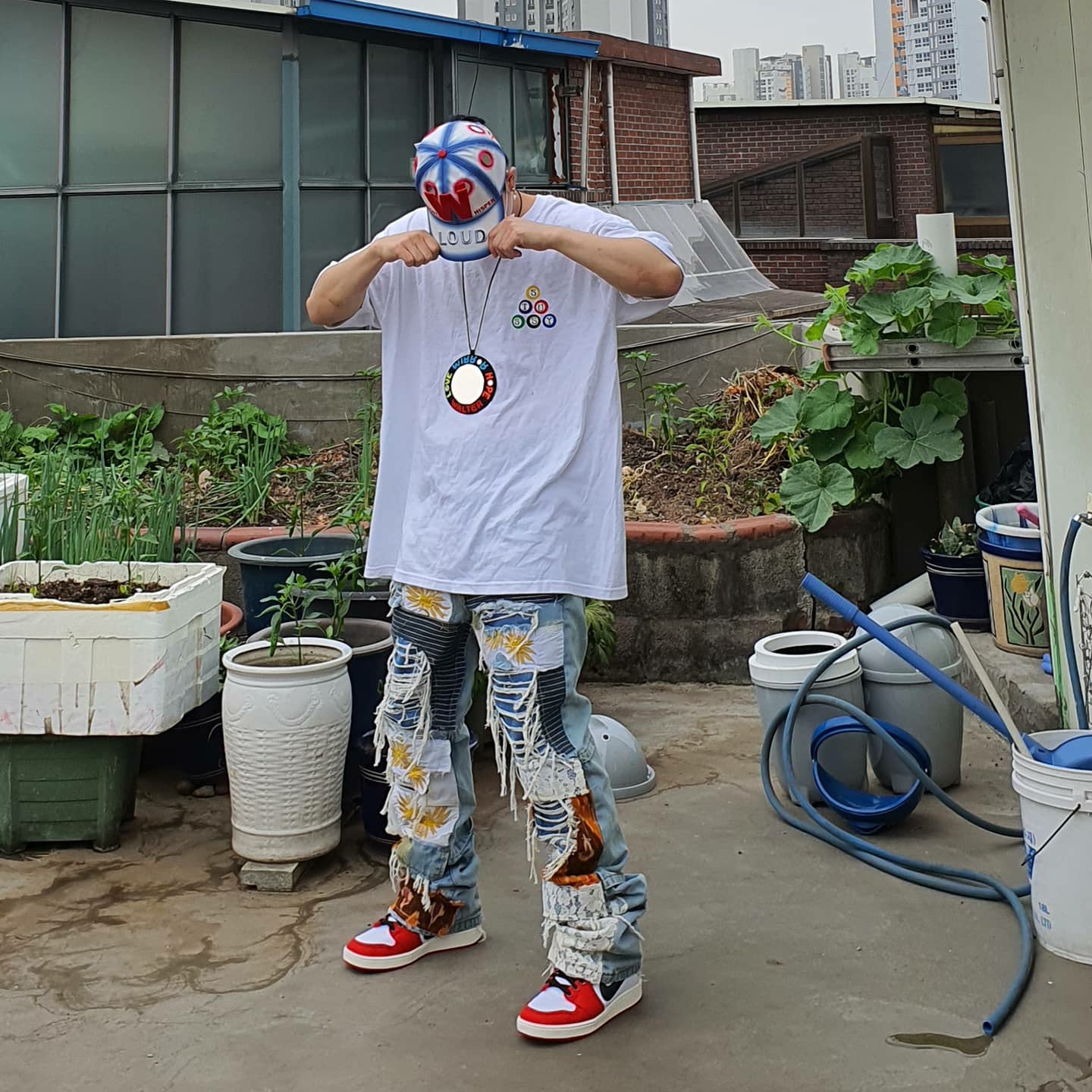 Jordan 1 KO Chicago 2021 착용 스타일 - 3
