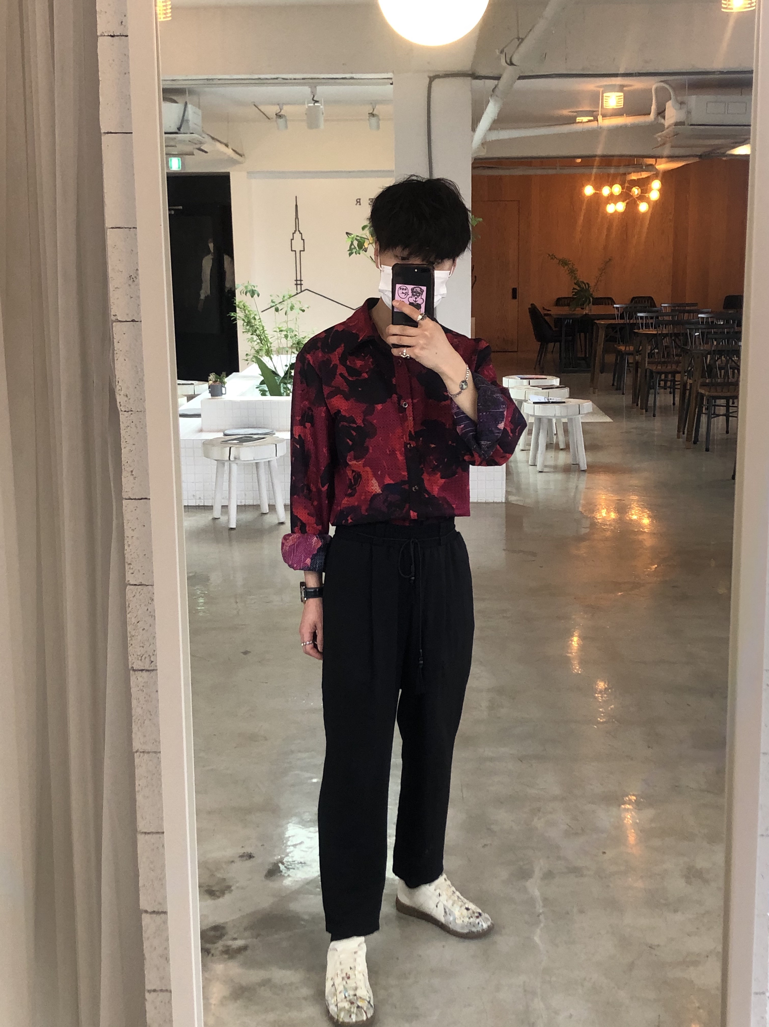 Maison Margiela Replica Paint Drop Sneakers 착용 스타일 - 1