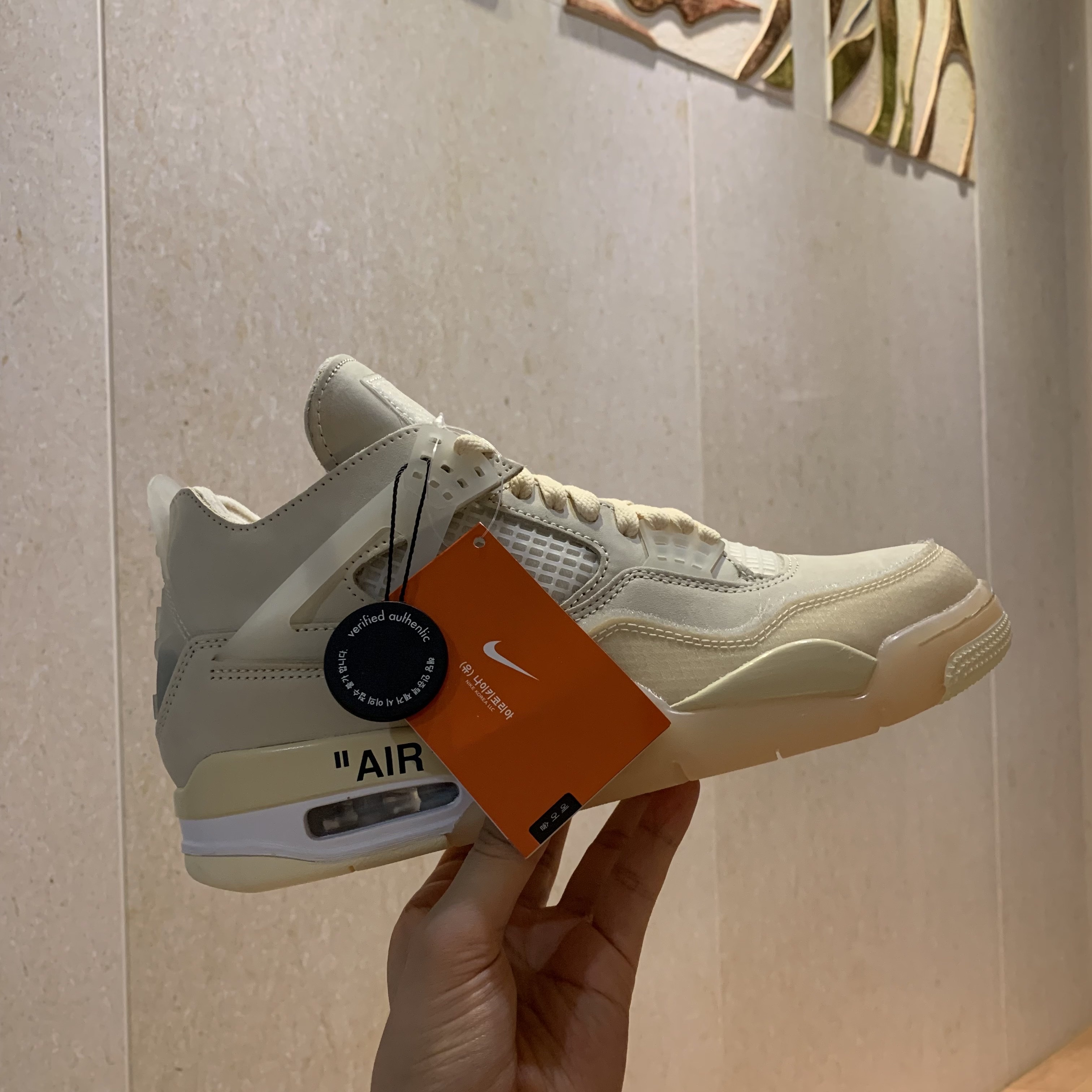 (W) Jordan 4 x Off-White Retro SP Sail 착용 스타일 - 2