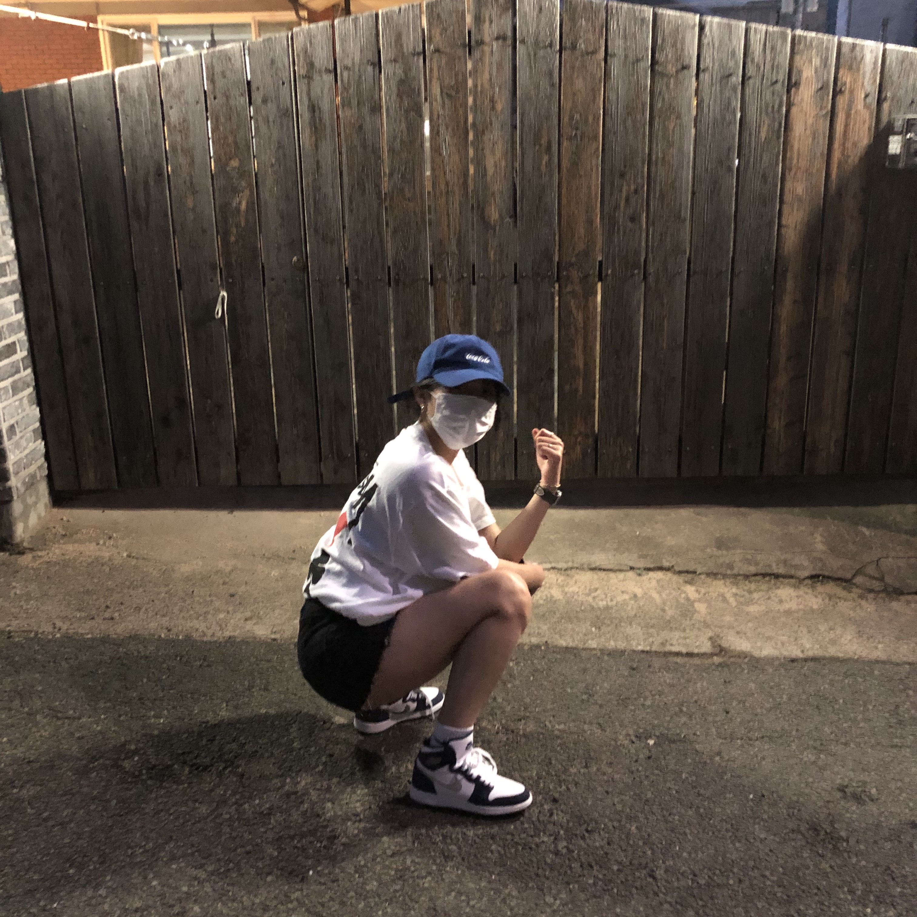 (GS) Jordan 1 Retro High OG CO.JP Midnight Navy, Stussy Full Deck 2 T-Shirt White 착용 스타일