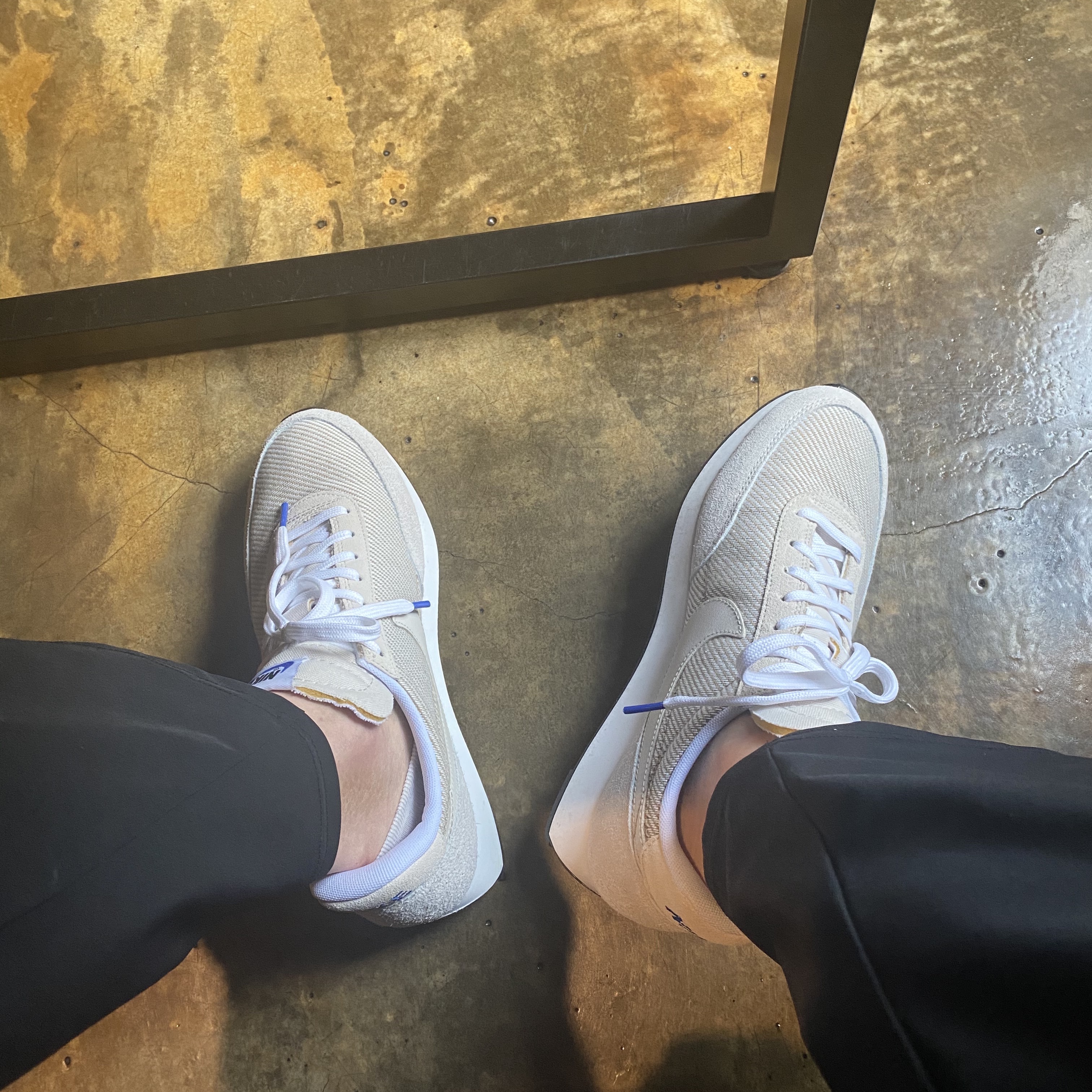 Nike Air Tailwind 79 SE Khaki 착용 스타일 - 1
