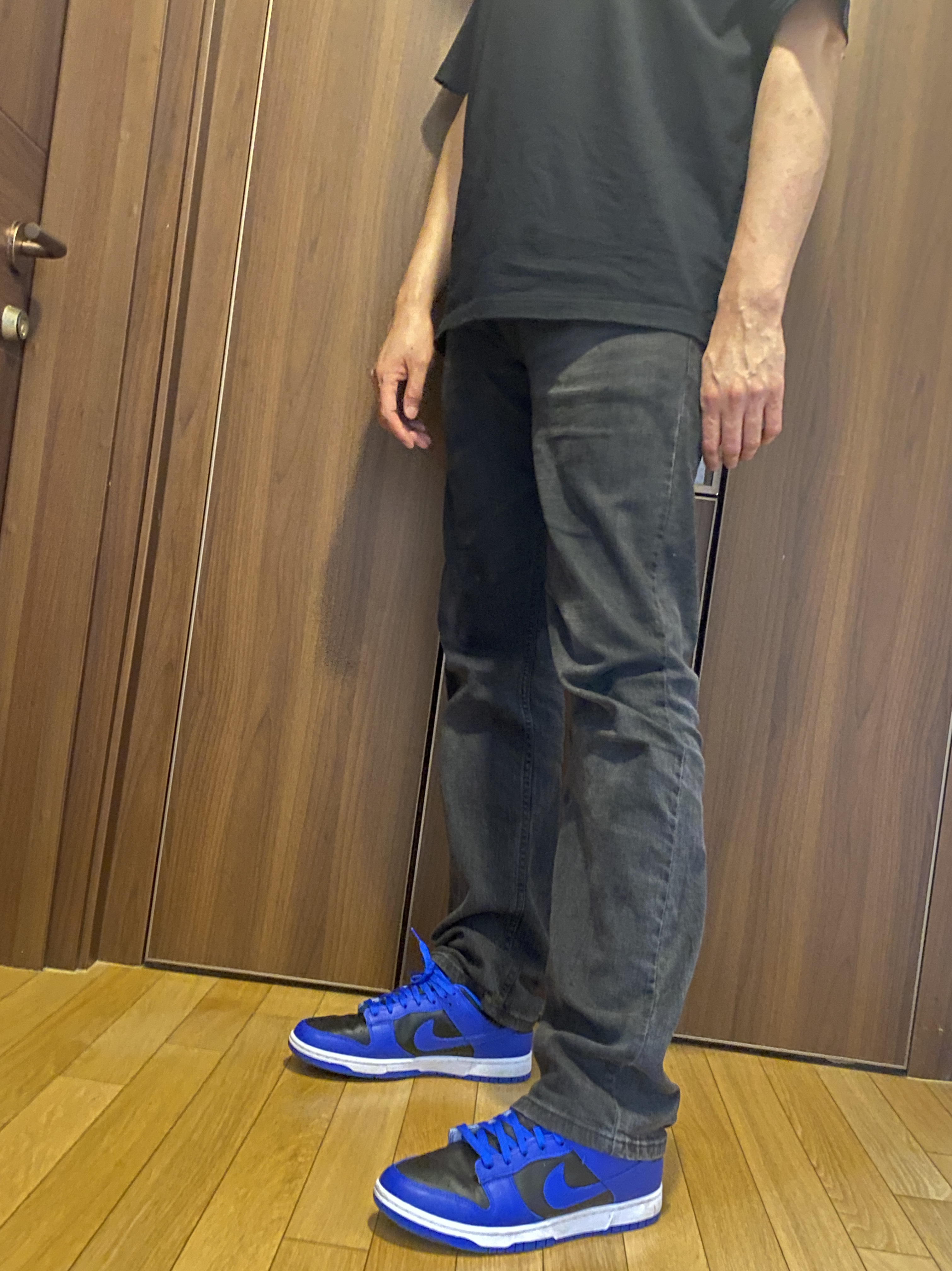 Nike Dunk Low Retro Hyper Cobalt 착용 스타일