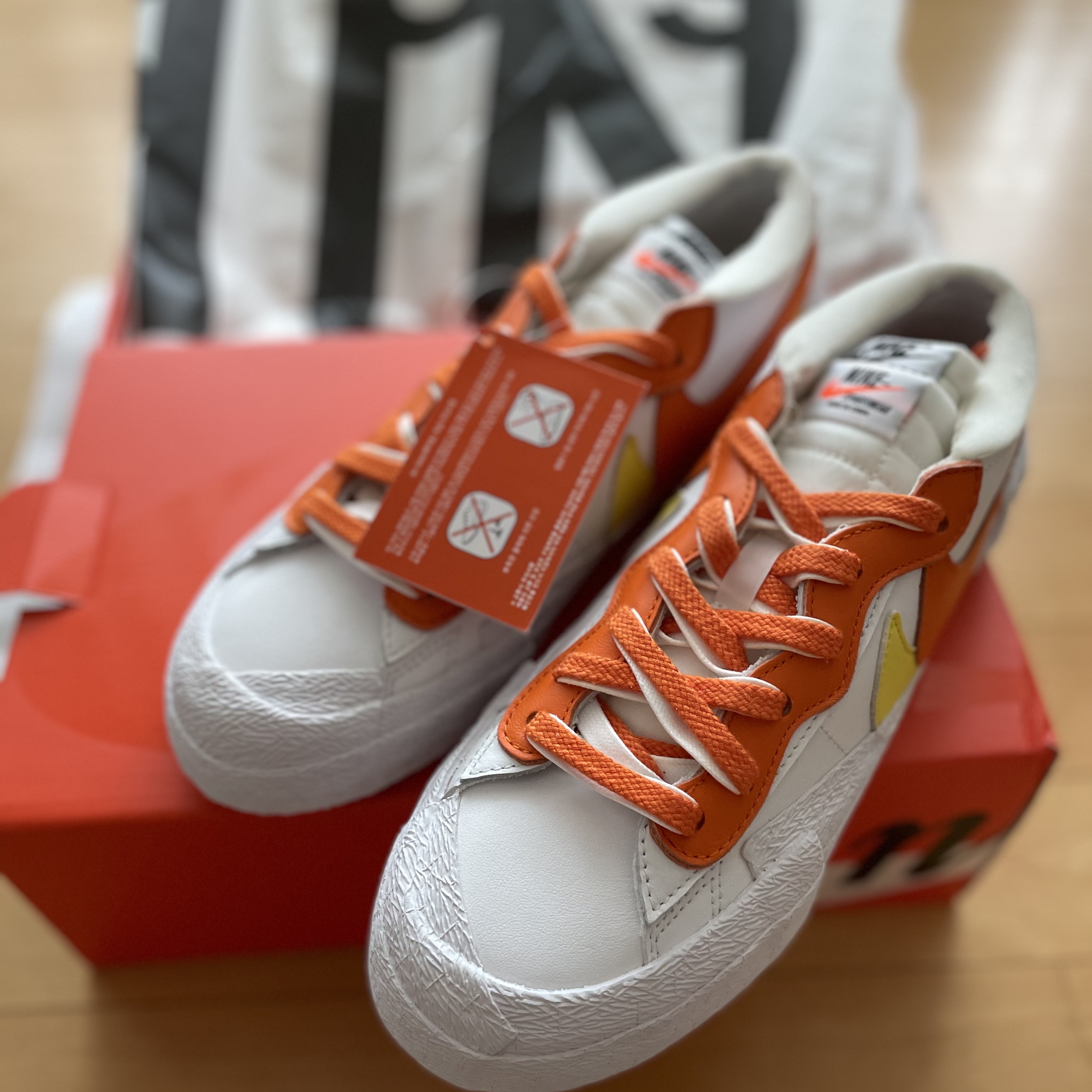 Nike x Sacai Blazer Low Magma Orange 착용 스타일
