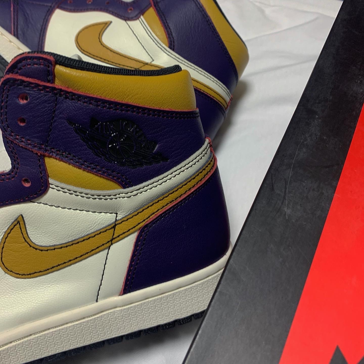 Jordan 1 Retro High OG Defiant SB LA to Chicago 착용 스타일 - 2