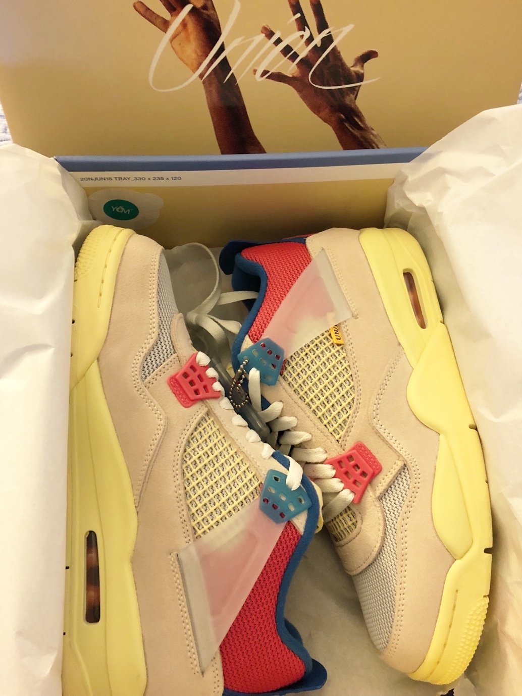 Jordan 4 x Union Retro Guava Ice 착용 스타일