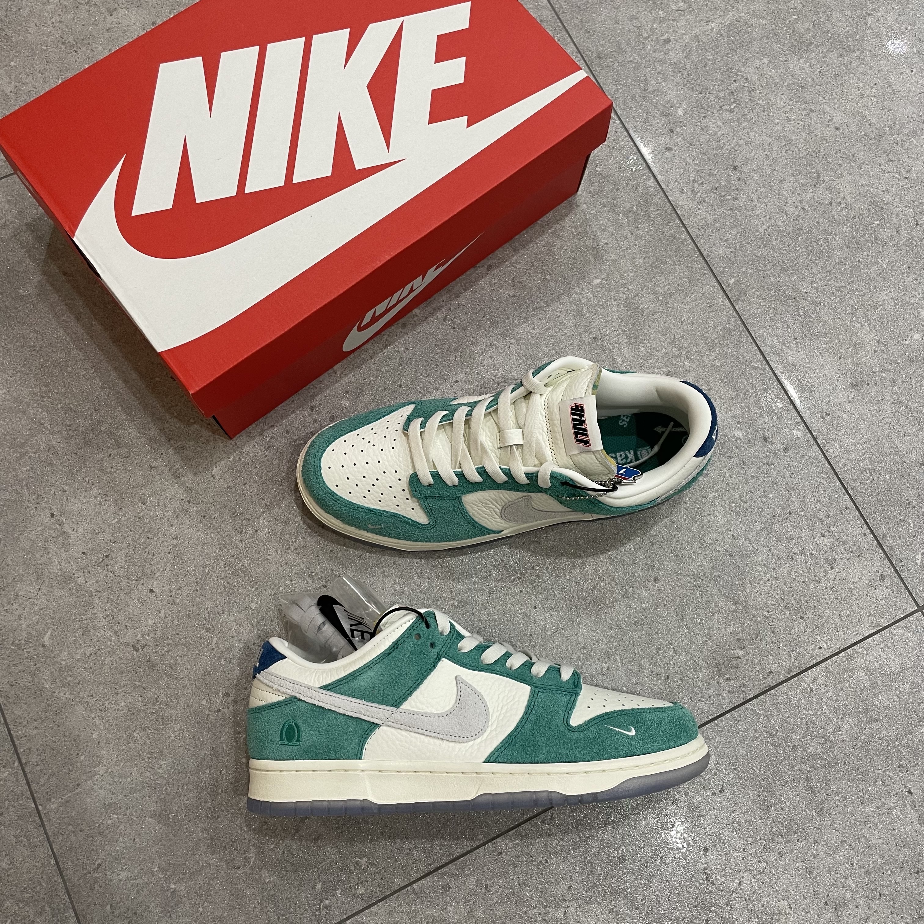 Nike x Kasina Dunk Low Road Sign - Kasina Exclusive 착용 스타일