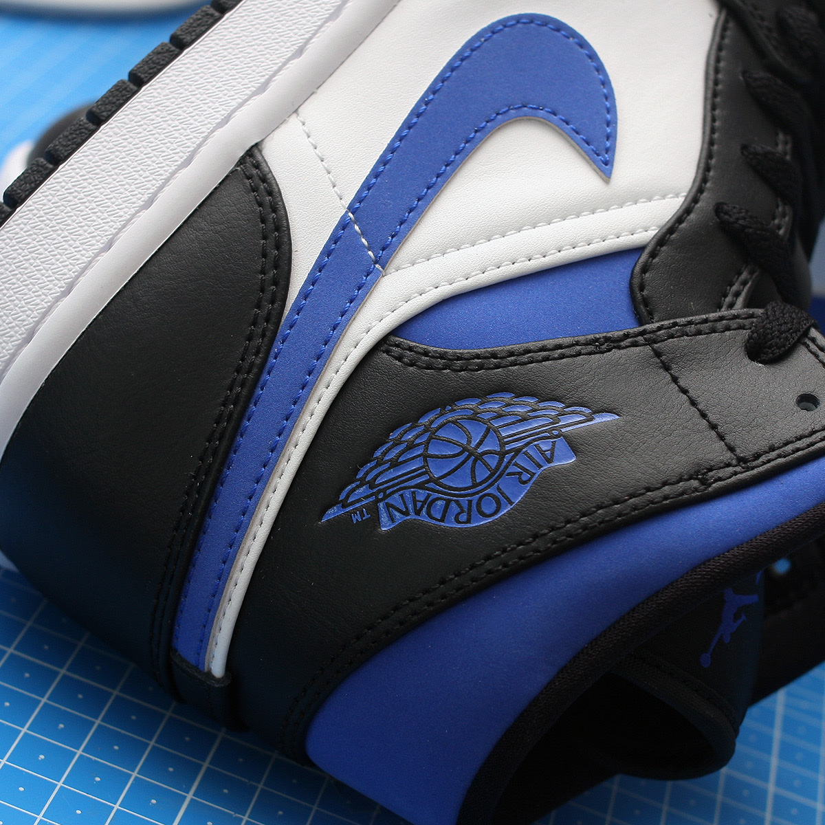Jordan 1 Mid Racer Blue 착용 스타일 - 2