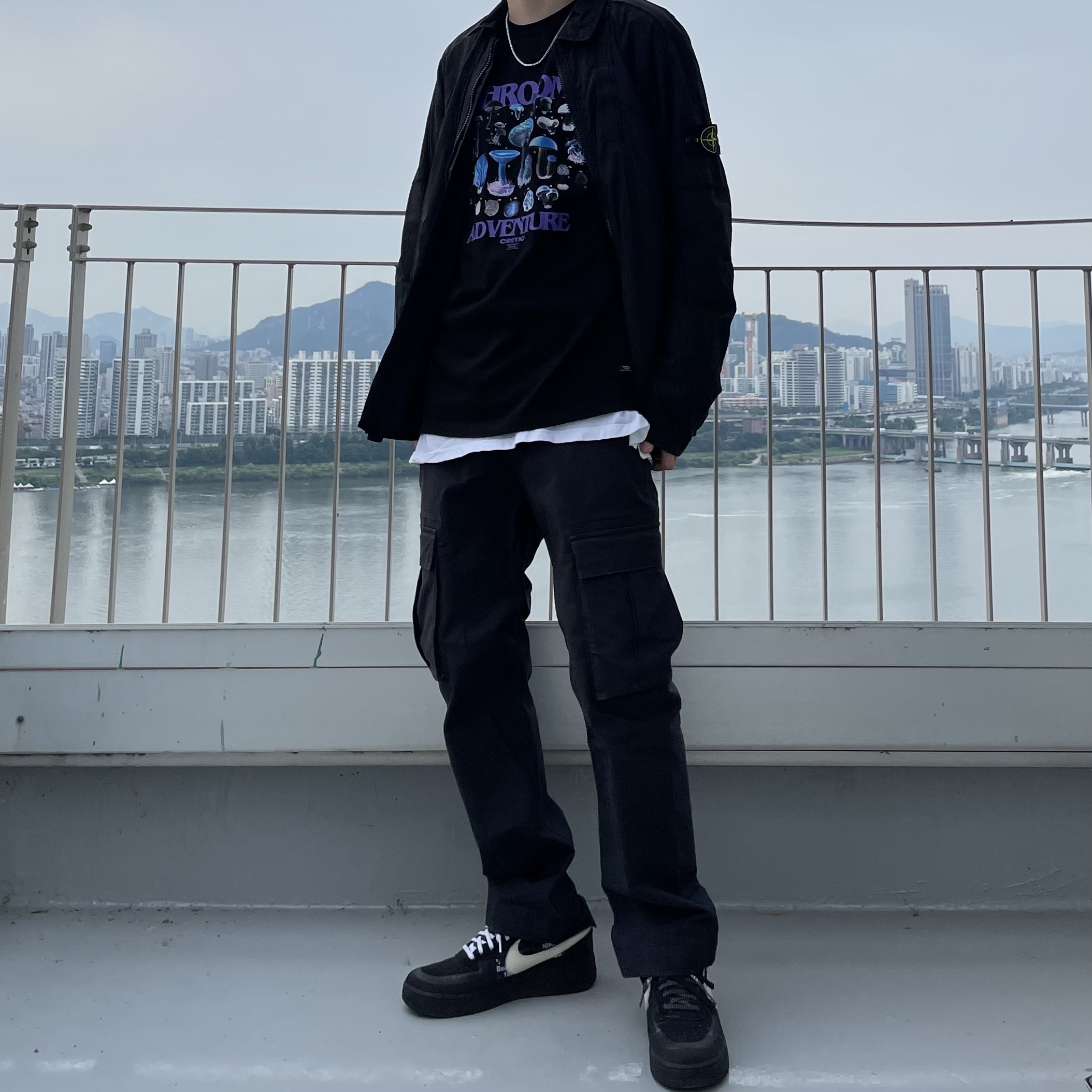 Nike x Off-White Air Force 1 Low Black White 착용 스타일 - 2