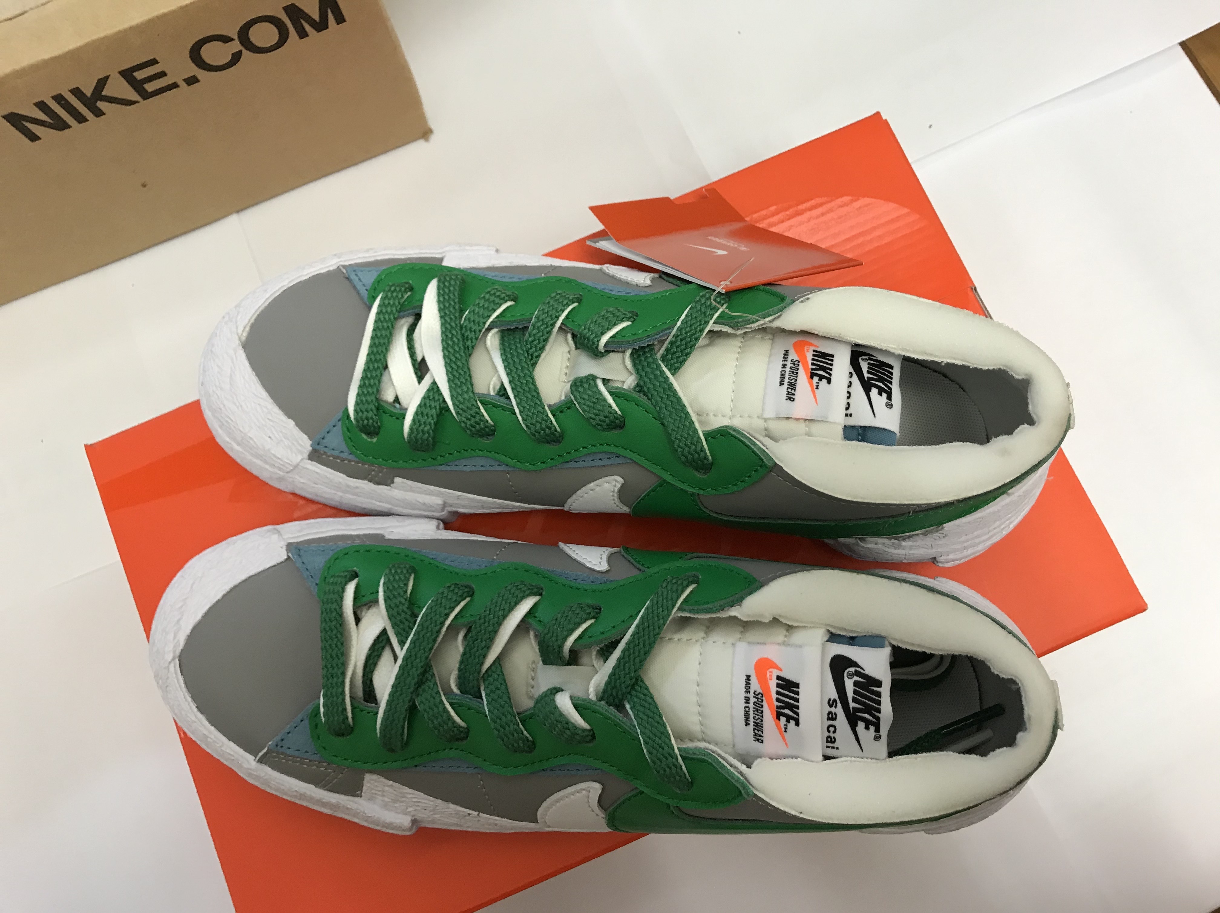 Nike x Sacai Blazer Low Classic Green 착용 스타일 - 1