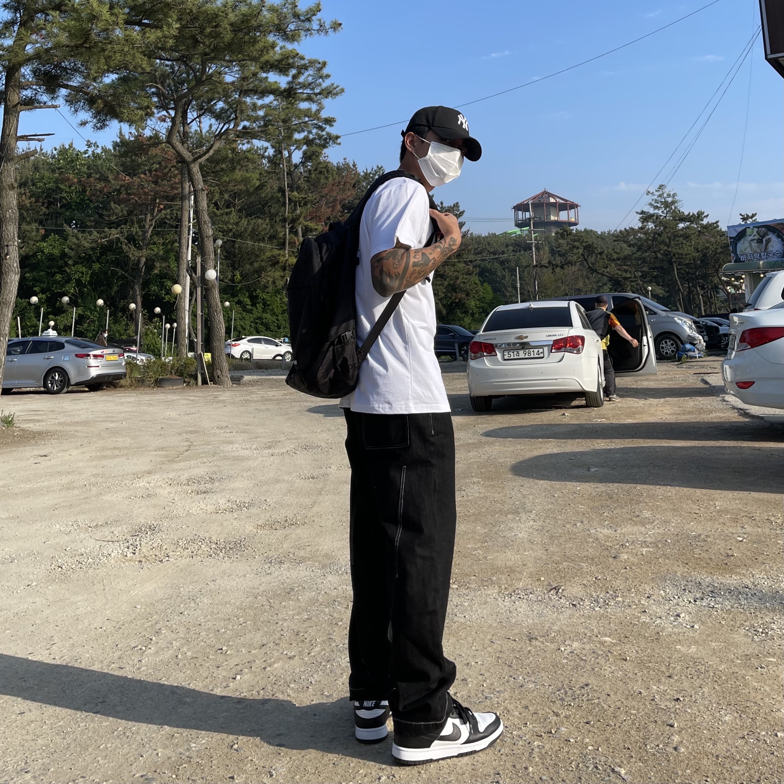 Nike Dunk Low Retro Black 착용 스타일 - 3