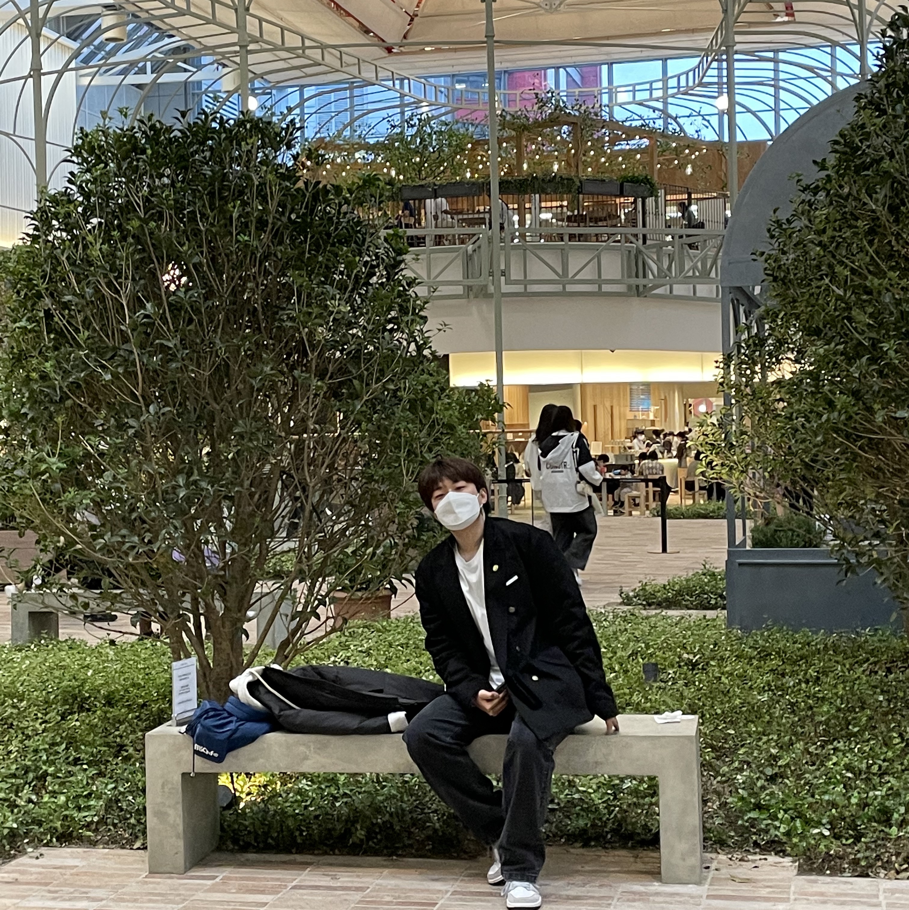 Jordan 1 Retro High OG Light Smoke Grey 착용 스타일
